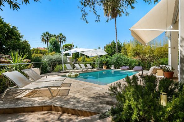 Sale Mansion (hôtel particulier) Cannes 9&nbsp;Rooms 227&nbsp;m²