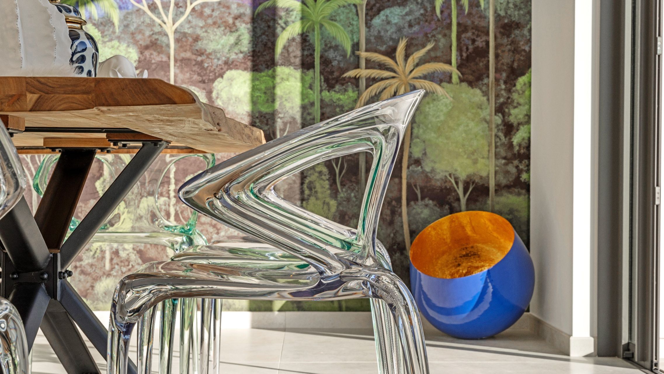 contemporary house 8 Rooms for sale on STE MAXIME (83120)