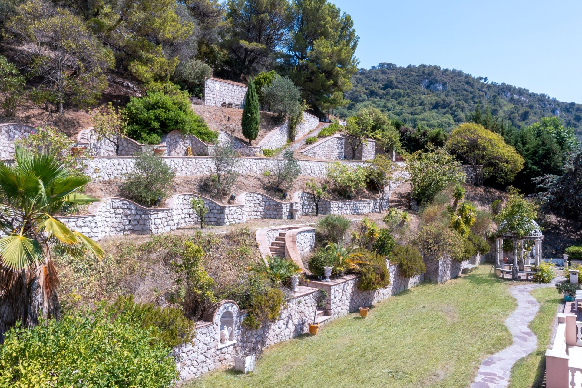 villa 10 Pièces en vente sur NICE (06000)