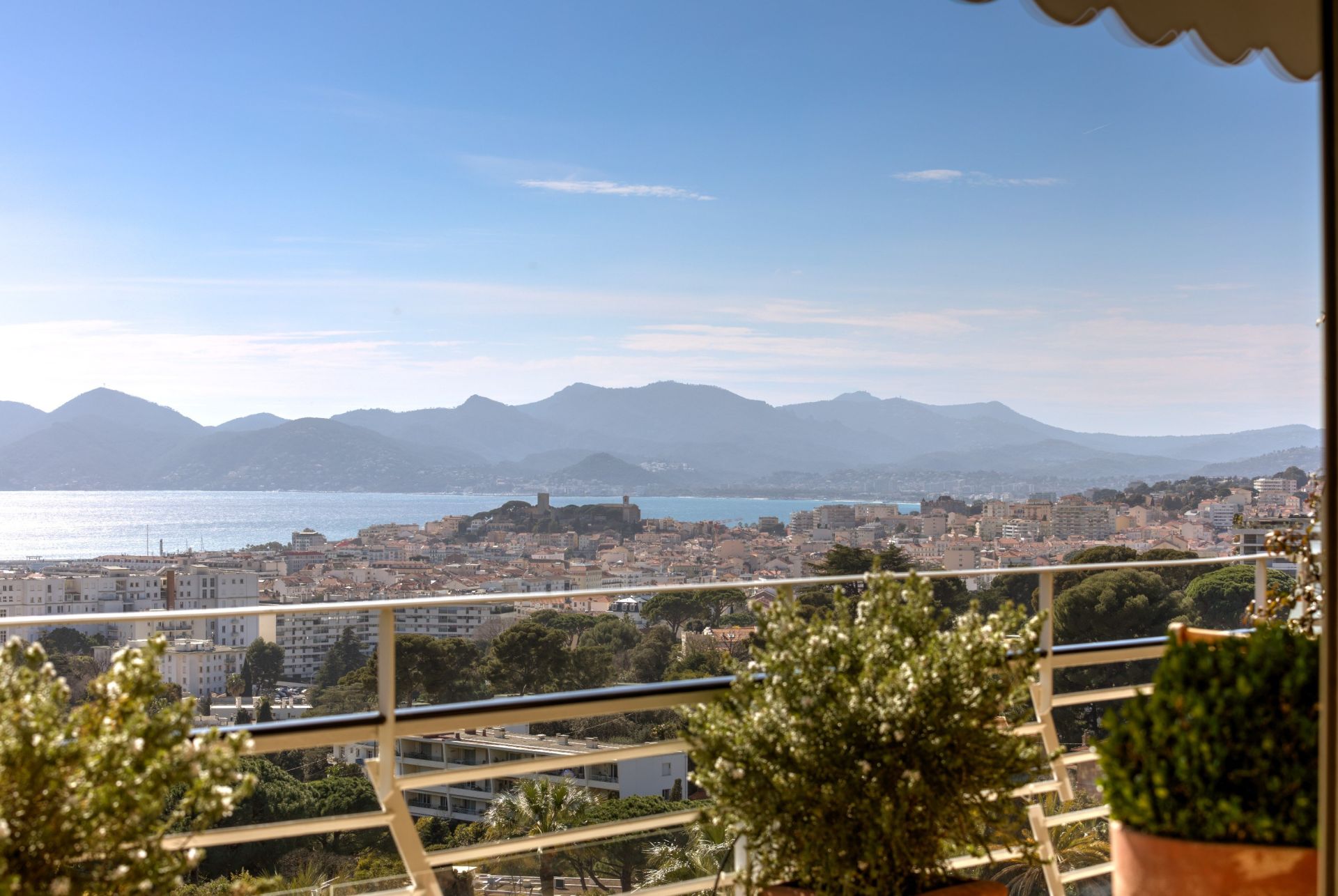 appartement 3 Pièces en vente sur CANNES (06400)