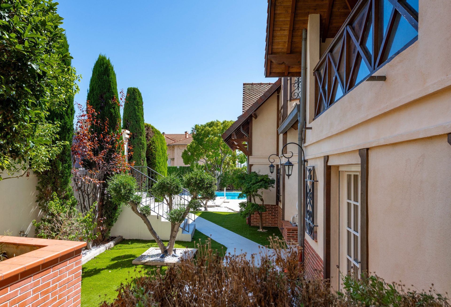 villa 9 Pièces en vente sur CANNES (06400)