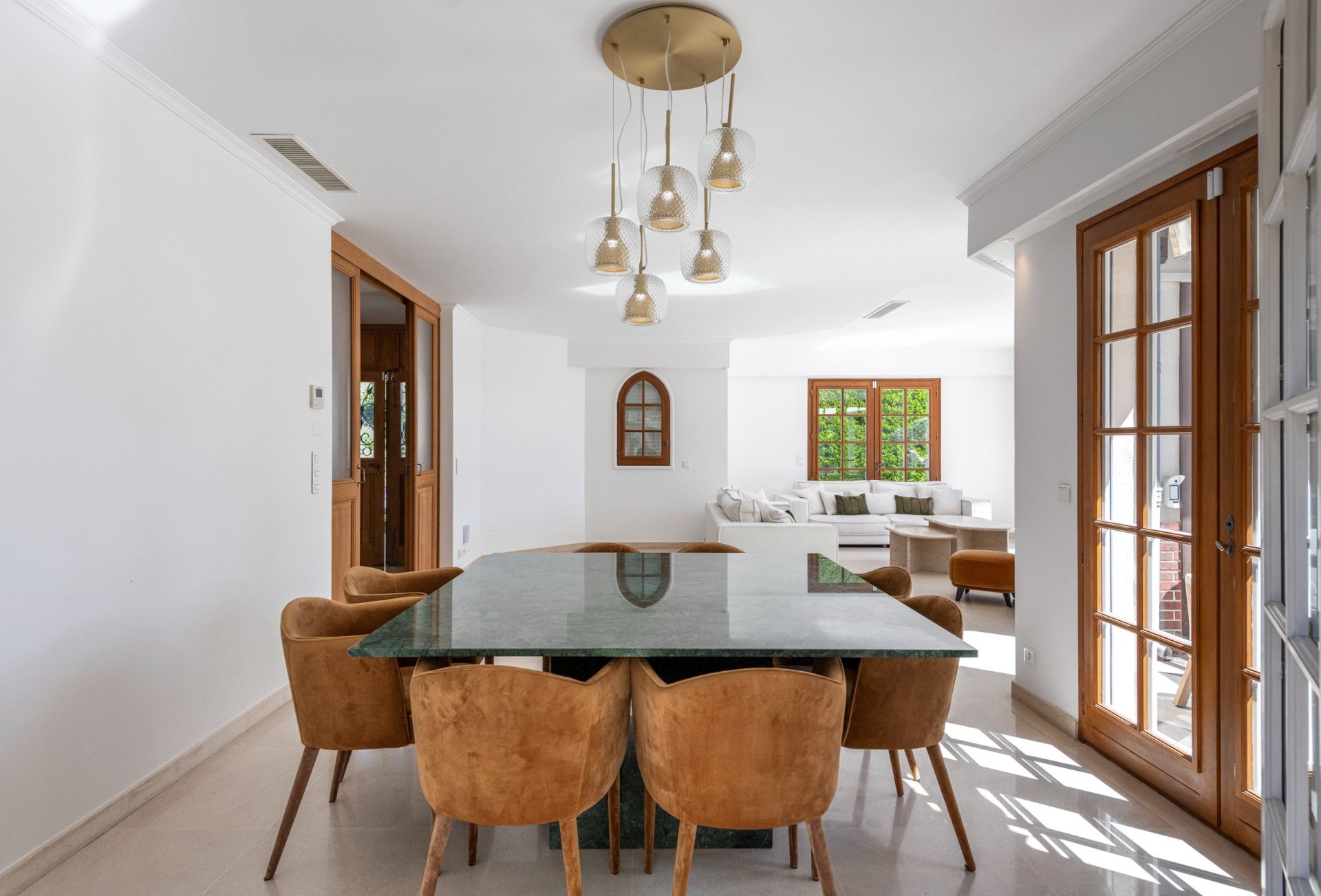 villa 9 Pièces en vente sur CANNES (06400)