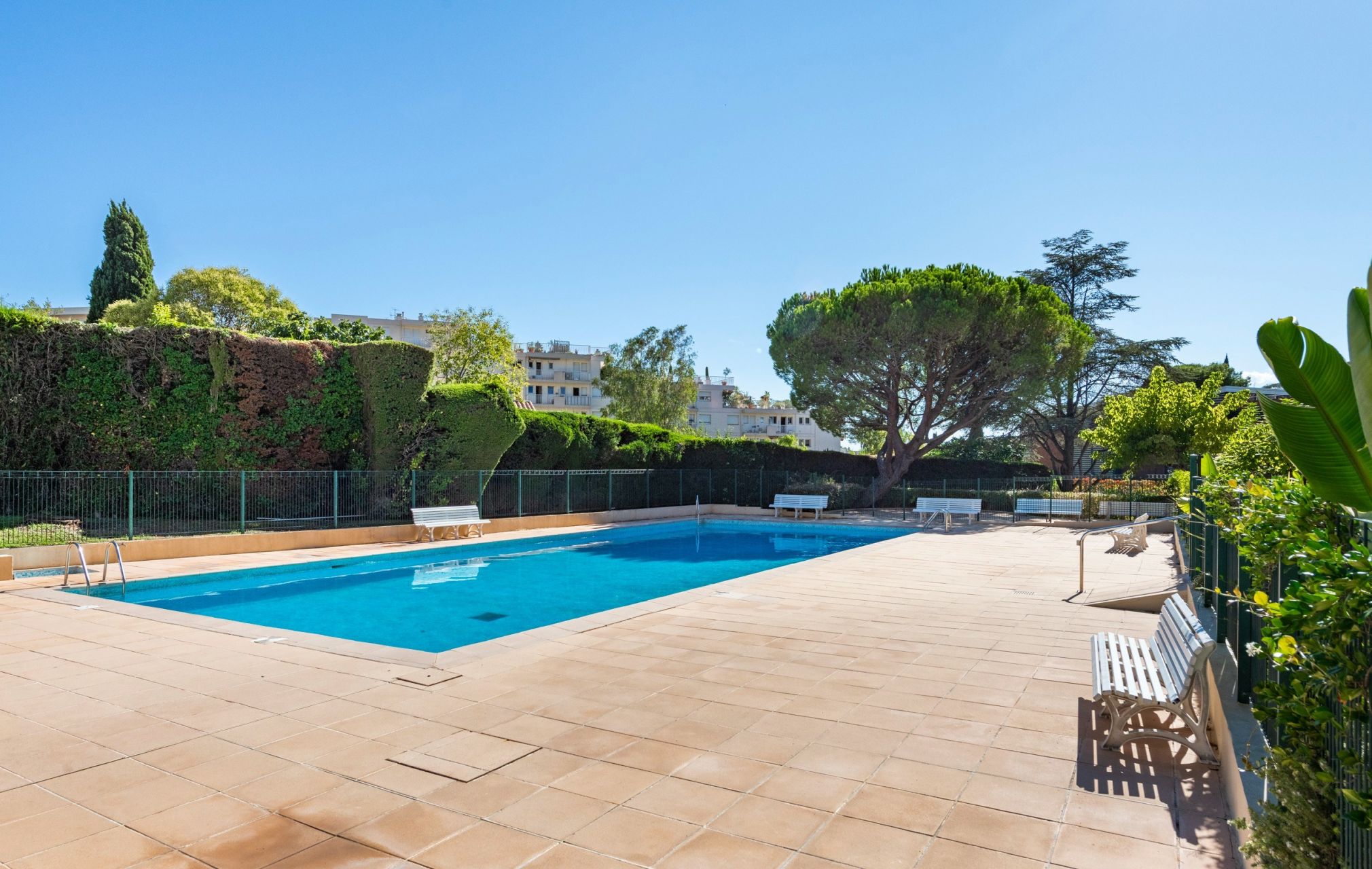 apartment 2 Rooms for sale on LE CANNET (06110)