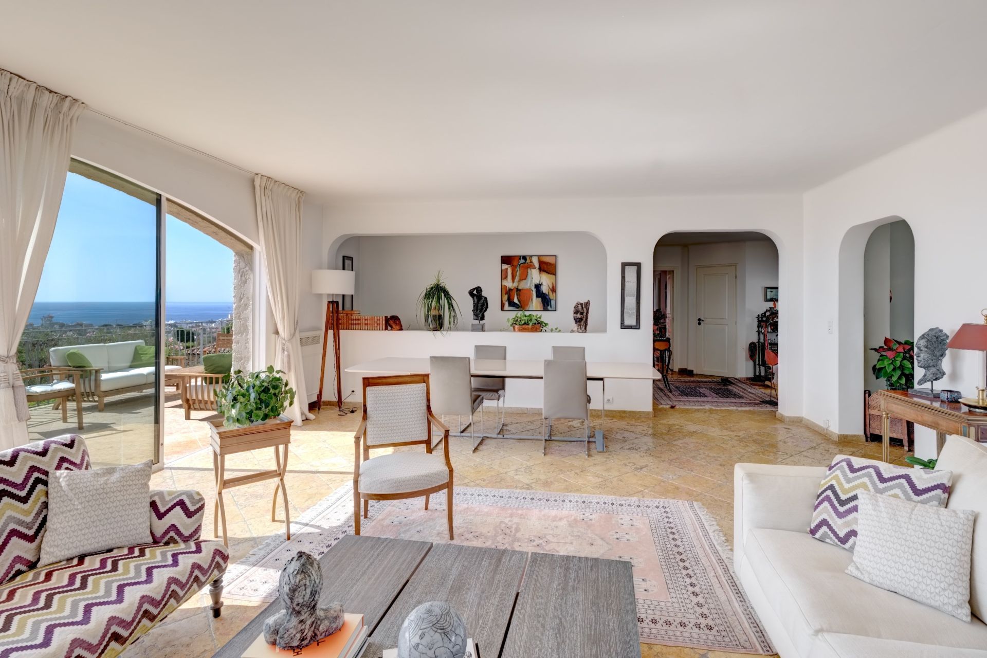bastide 8 Rooms for sale on LE GOLFE JUAN (06220)