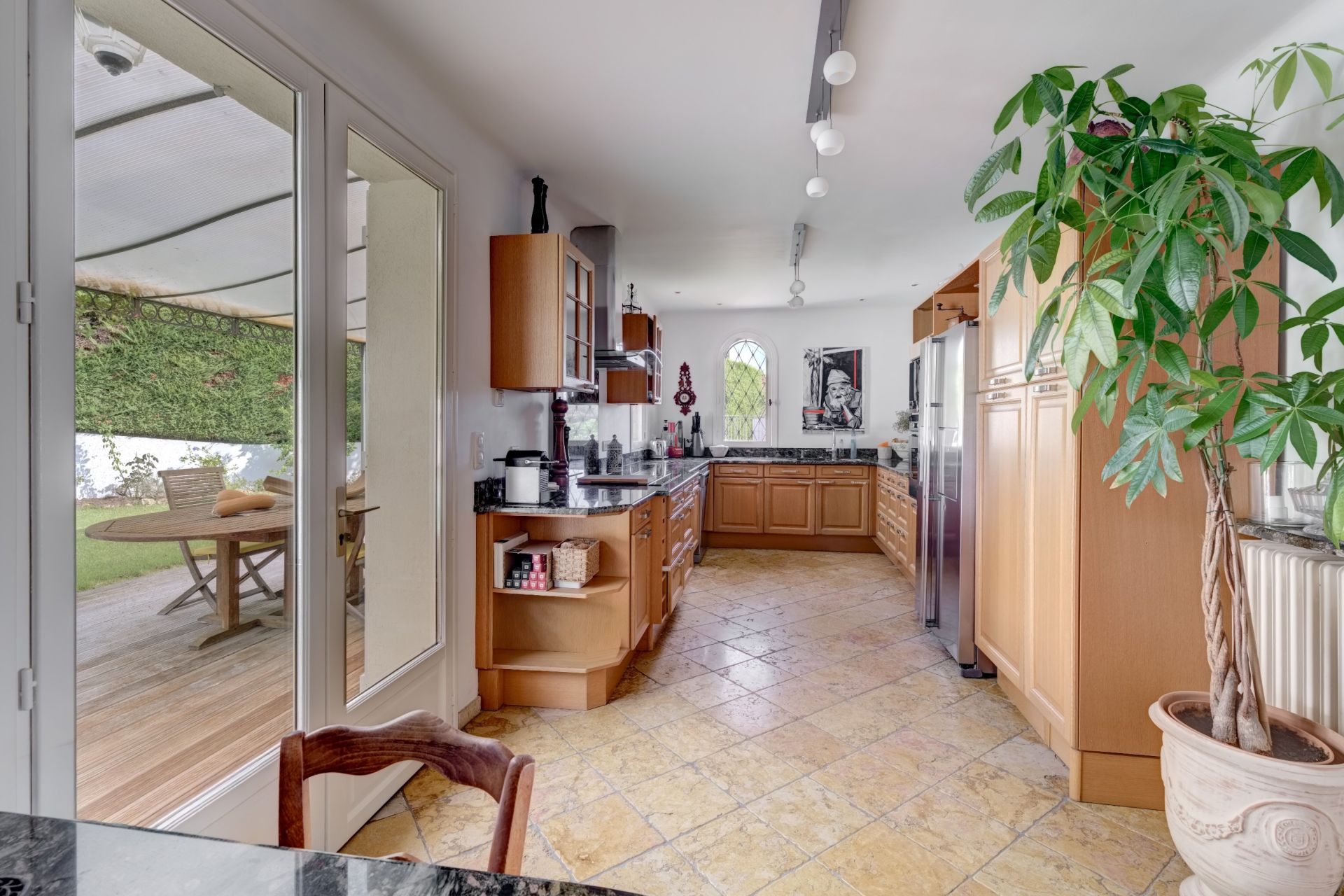 bastide 8 Rooms for sale on LE GOLFE JUAN (06220)