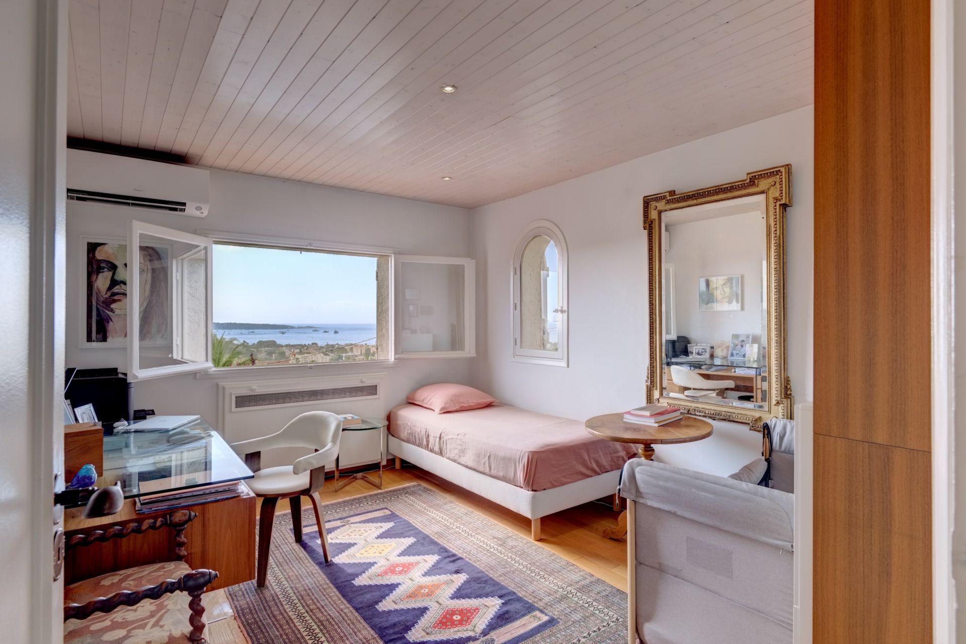 bastide 8 Rooms for sale on LE GOLFE JUAN (06220)