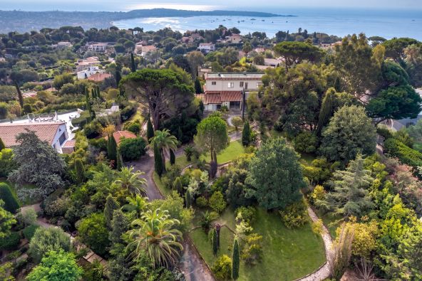 Sale Land Vallauris 6071&nbsp;m²