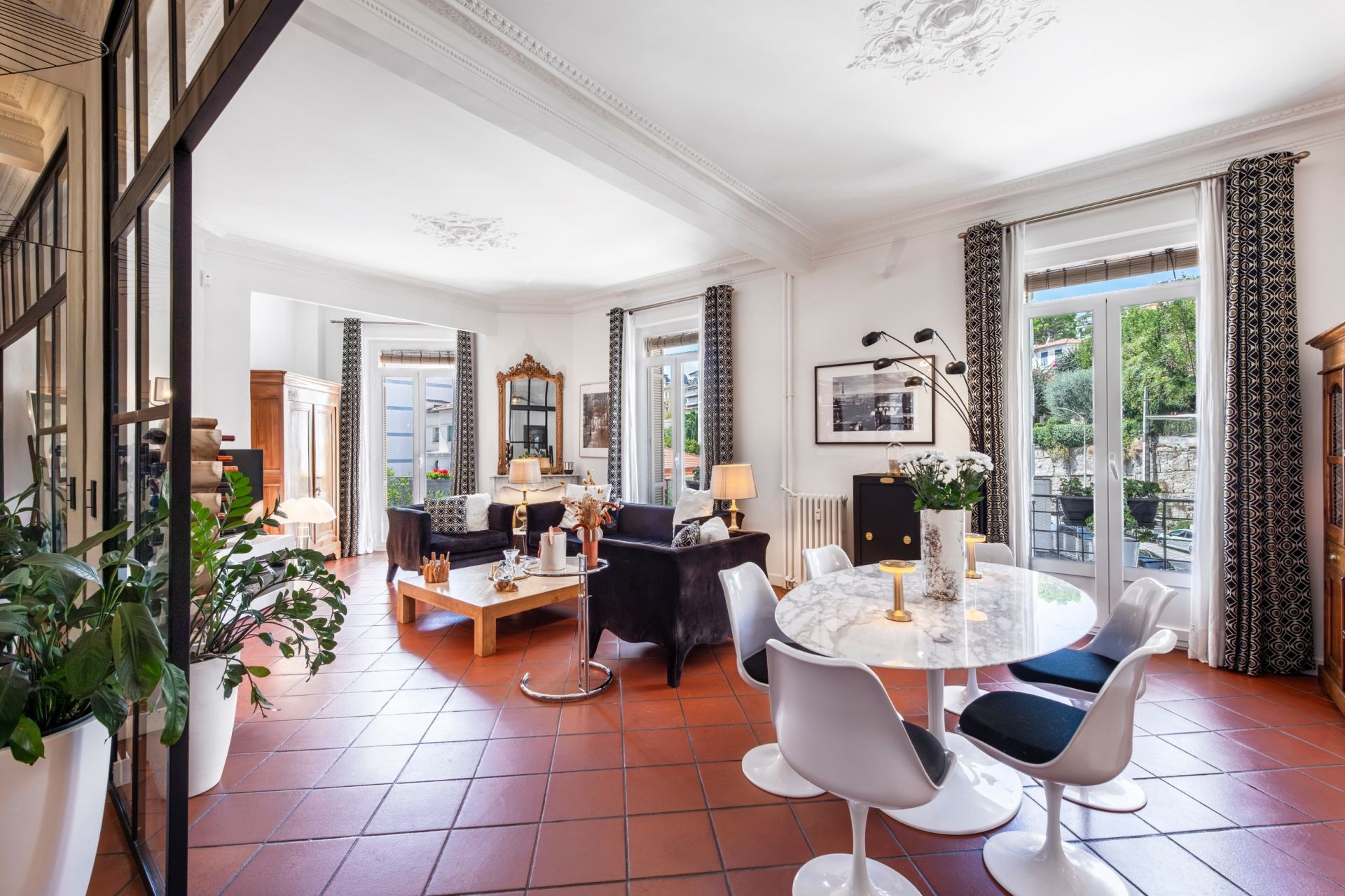 apartment 4 Rooms for sale on NICE (06000)