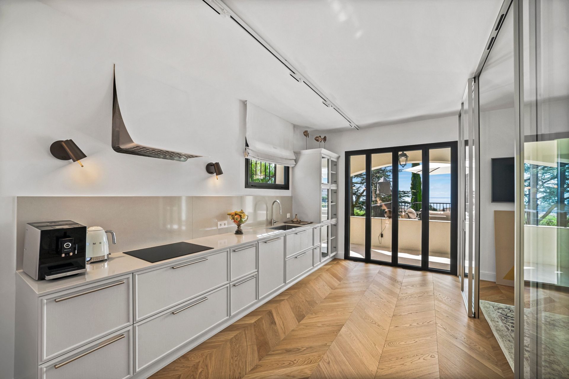 villa 7 Rooms for sale on ROQUEBRUNE CAP MARTIN (06190)