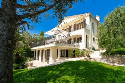 Sale Villa Roquebrune-Cap-Martin 7&nbsp;Rooms 258&nbsp;m²