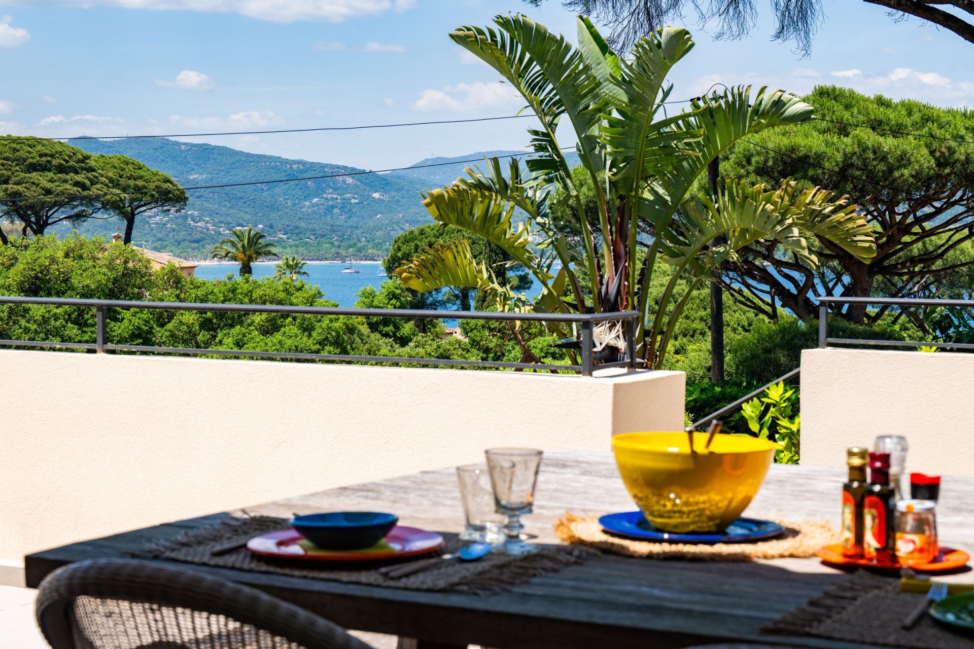 contemporary house 9 Rooms for sale on GASSIN (83580)