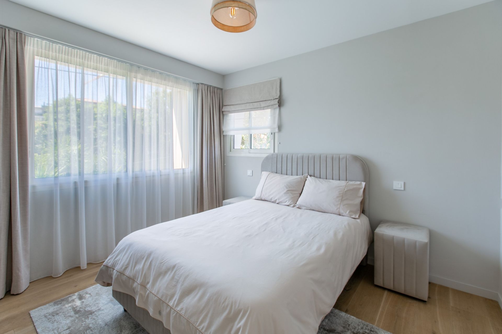 contemporary house 8 Rooms for sale on CAP D ANTIBES (06160)