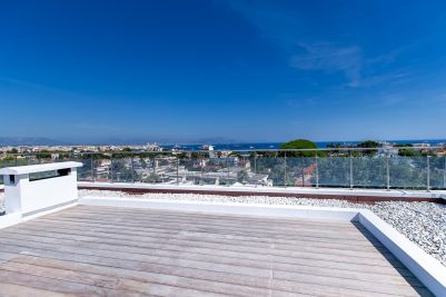 Sale Contemporary house Cap D'Antibes 8&nbsp;Rooms 320&nbsp;m²