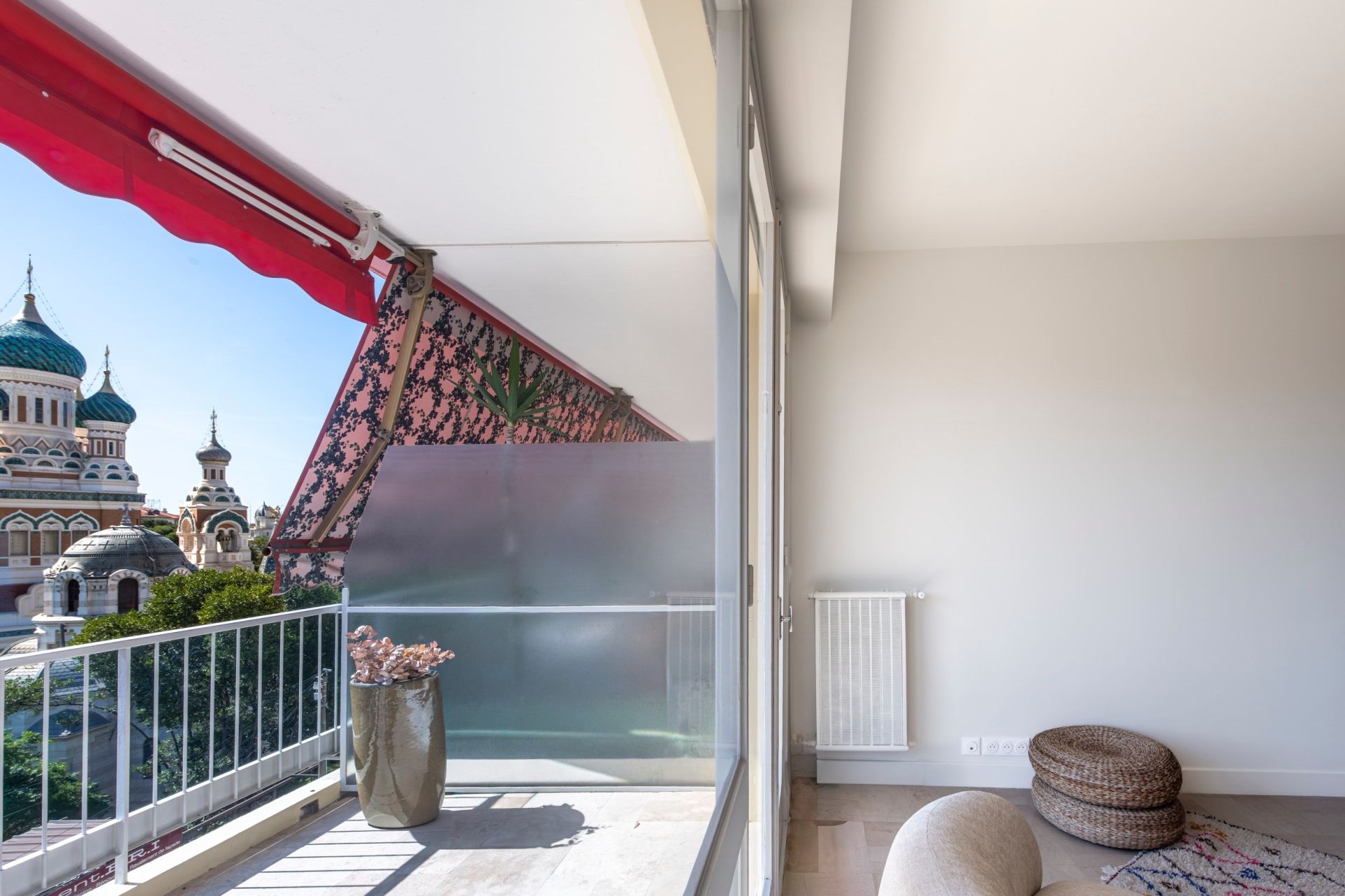 apartment 3 Rooms for sale on NICE (06000)