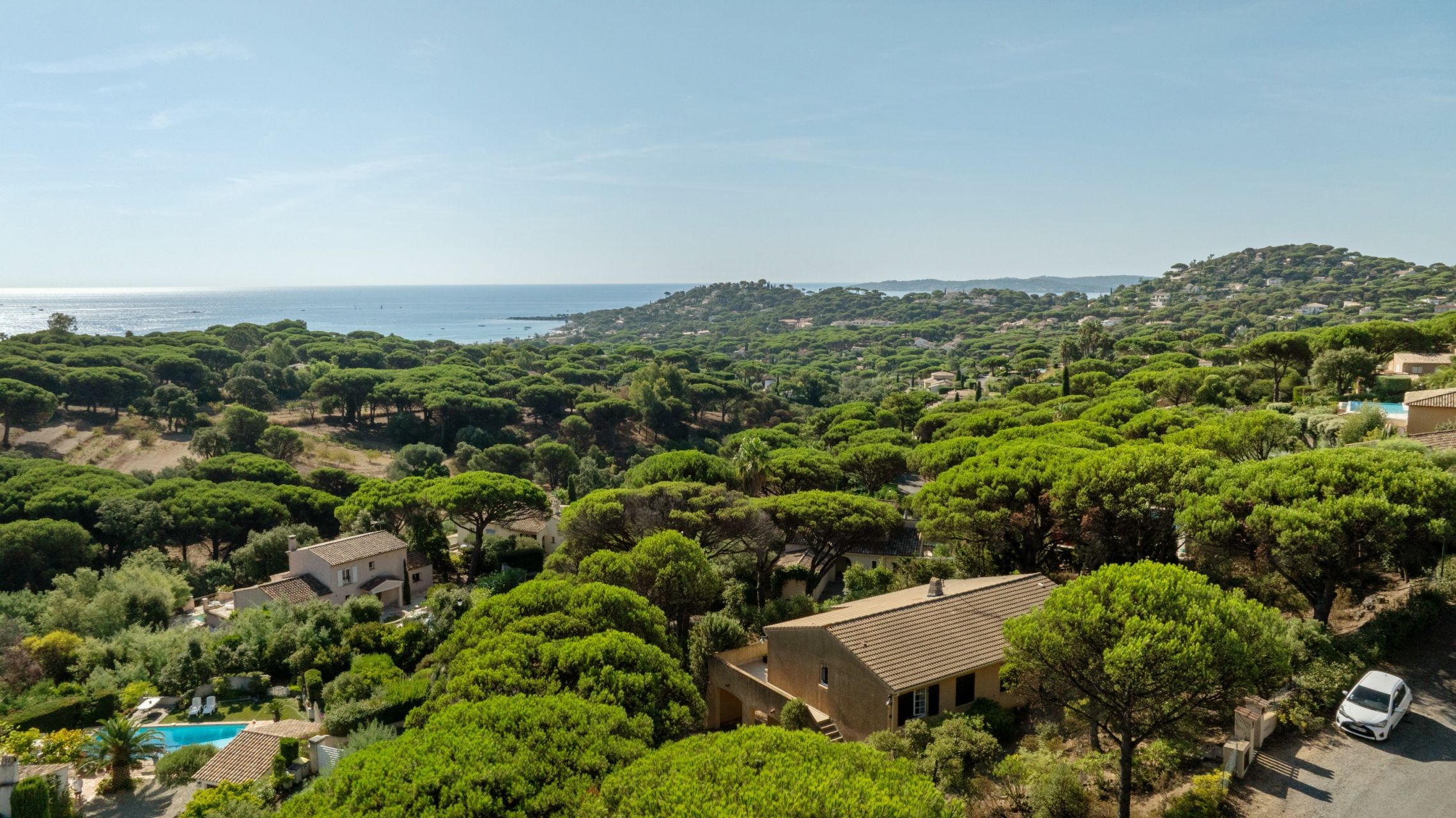 villa 5 Rooms for sale on STE MAXIME (83120)