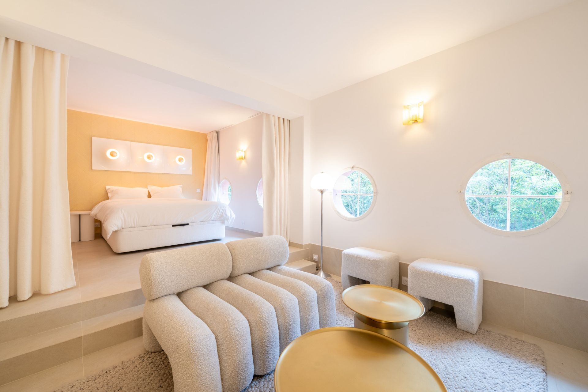 apartment 2 Rooms for sale on ST TROPEZ (83990)