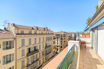 Vente Appartement Nice 1&nbsp;pièce 97&nbsp;m²