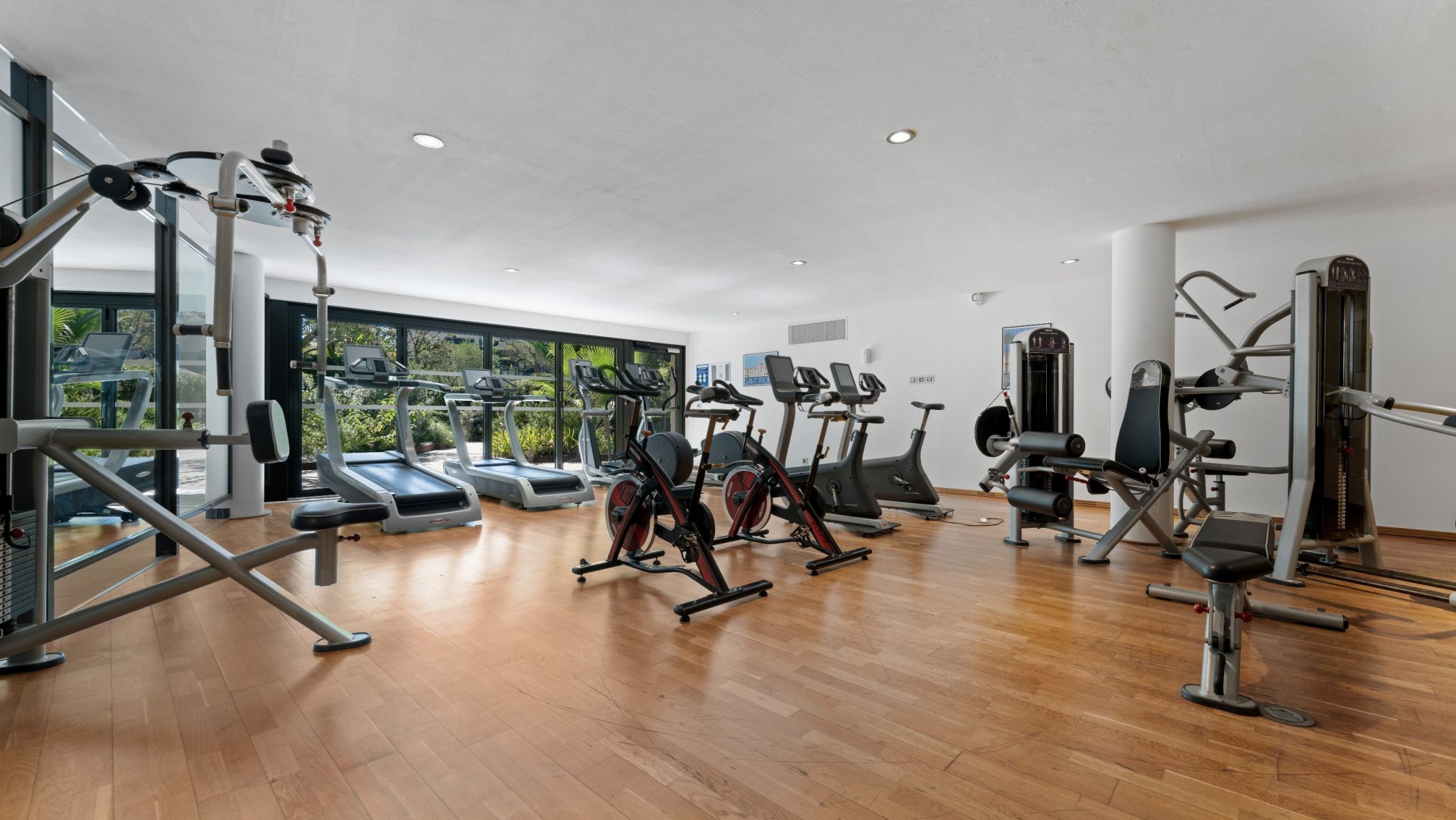 penthouse 4 Pièces en vente sur ST TROPEZ (83990)