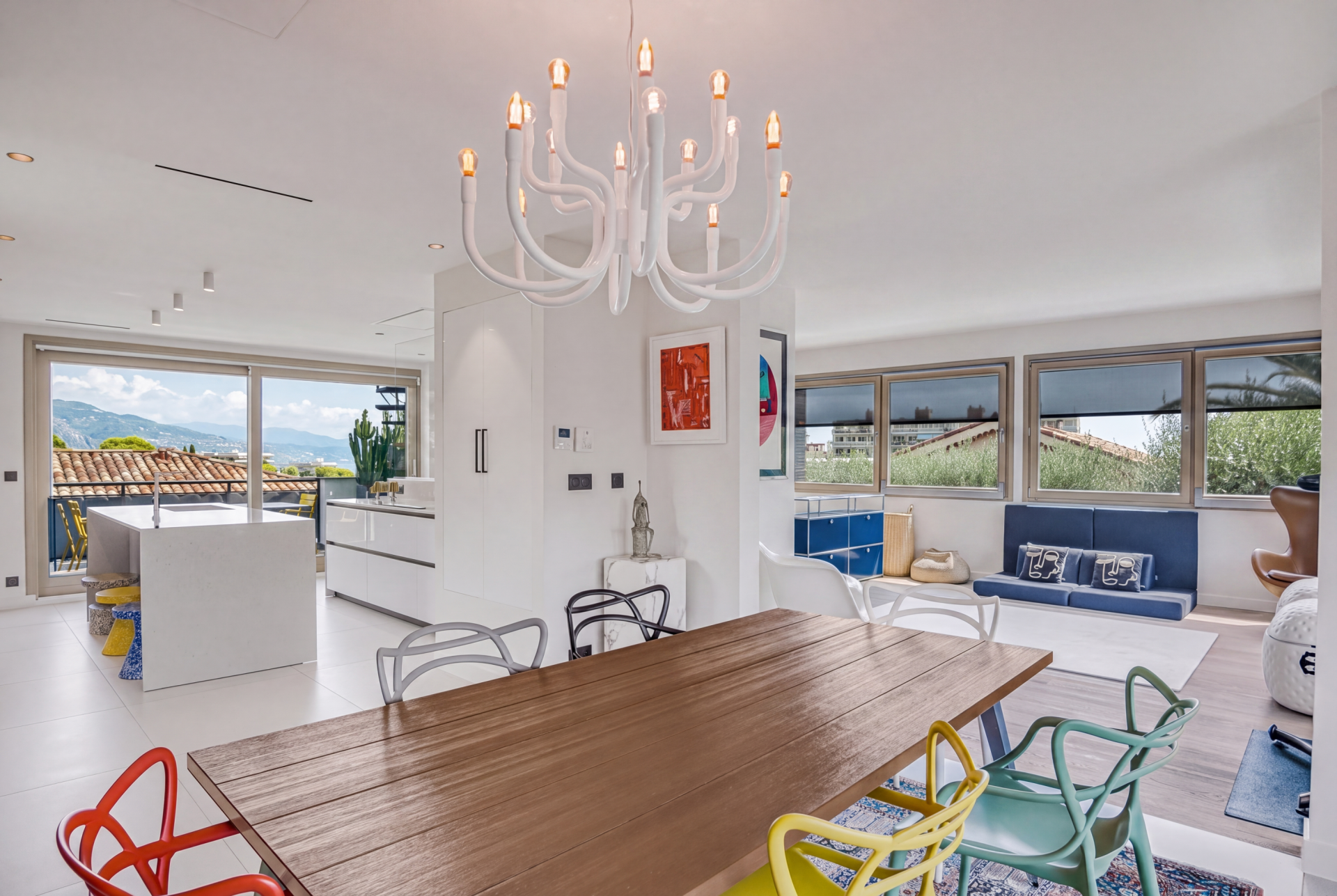 villa 6 Rooms for sale on ROQUEBRUNE CAP MARTIN (06190)
