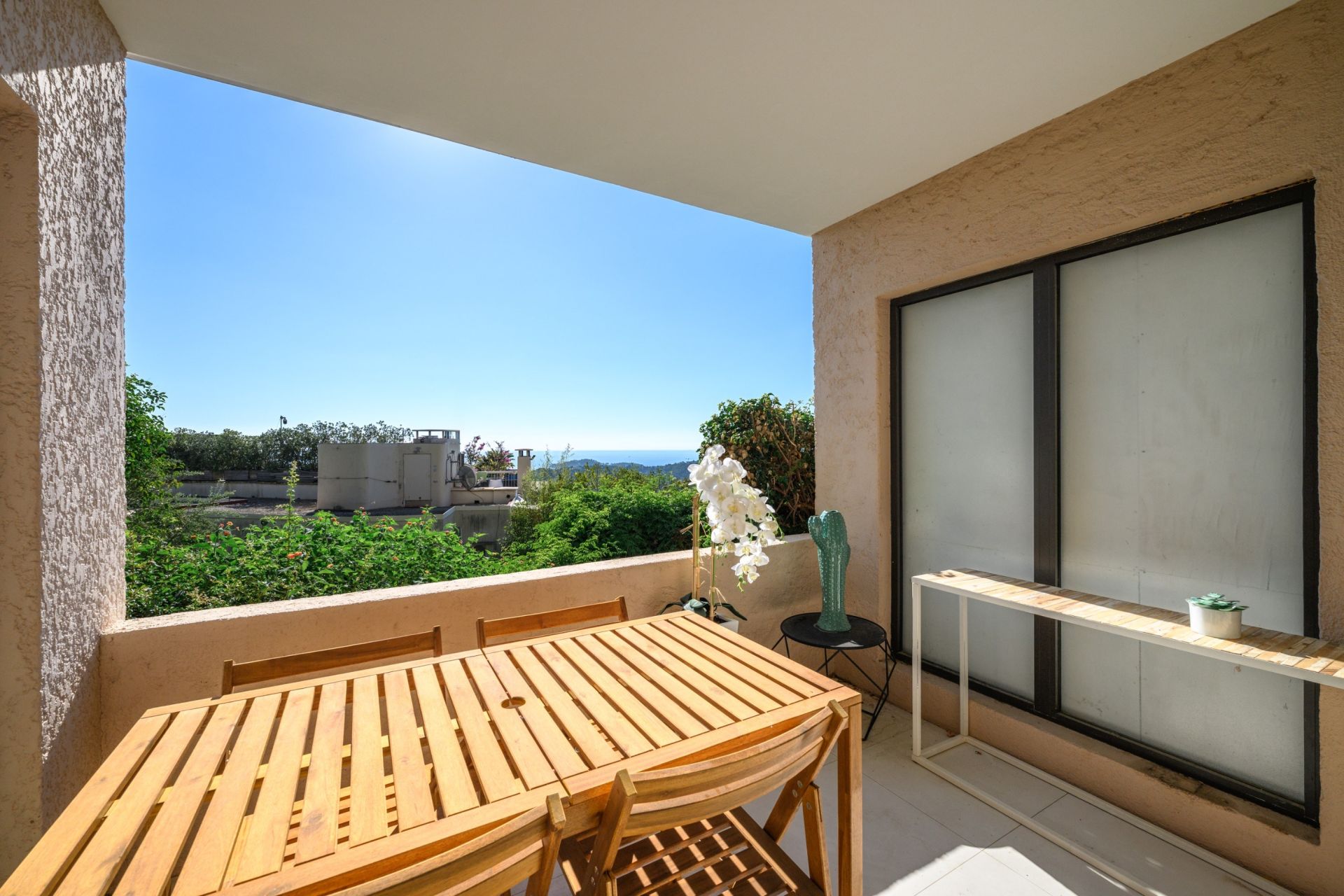 apartment 1 room for sale on VILLEFRANCHE SUR MER (06230)
