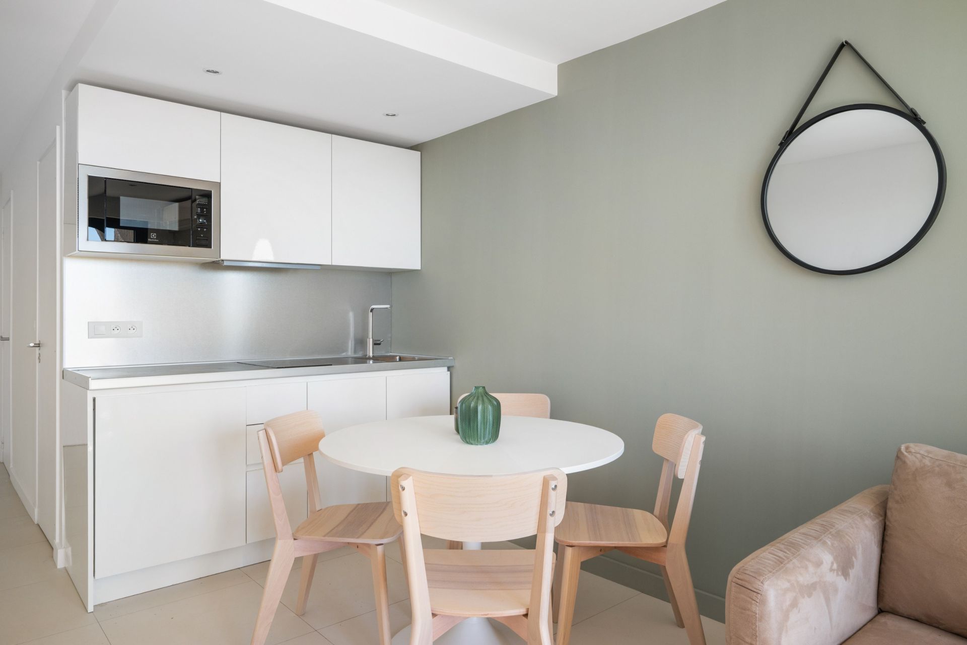 apartment 1 room for sale on VILLEFRANCHE SUR MER (06230)