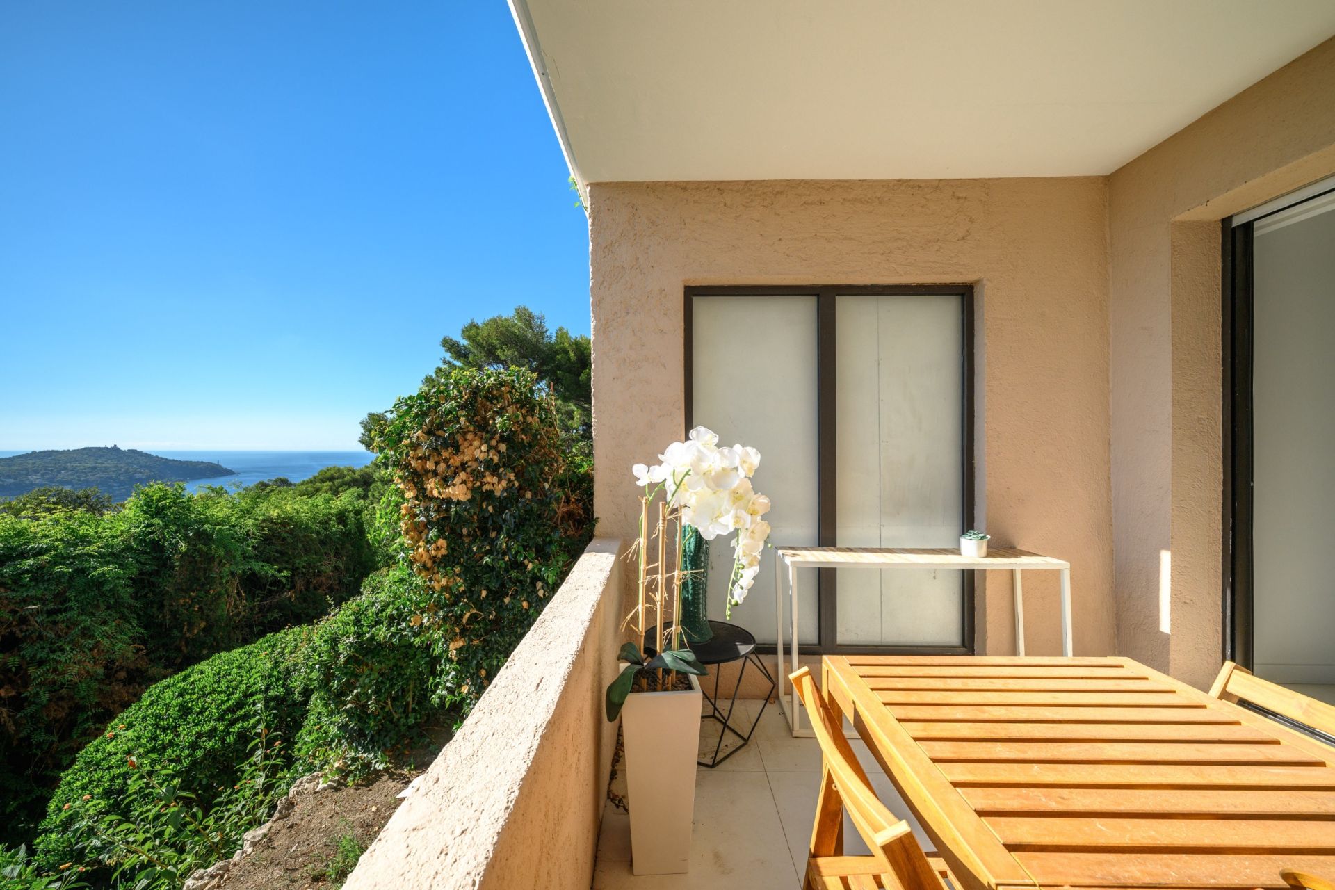 apartment 1 room for sale on VILLEFRANCHE SUR MER (06230)
