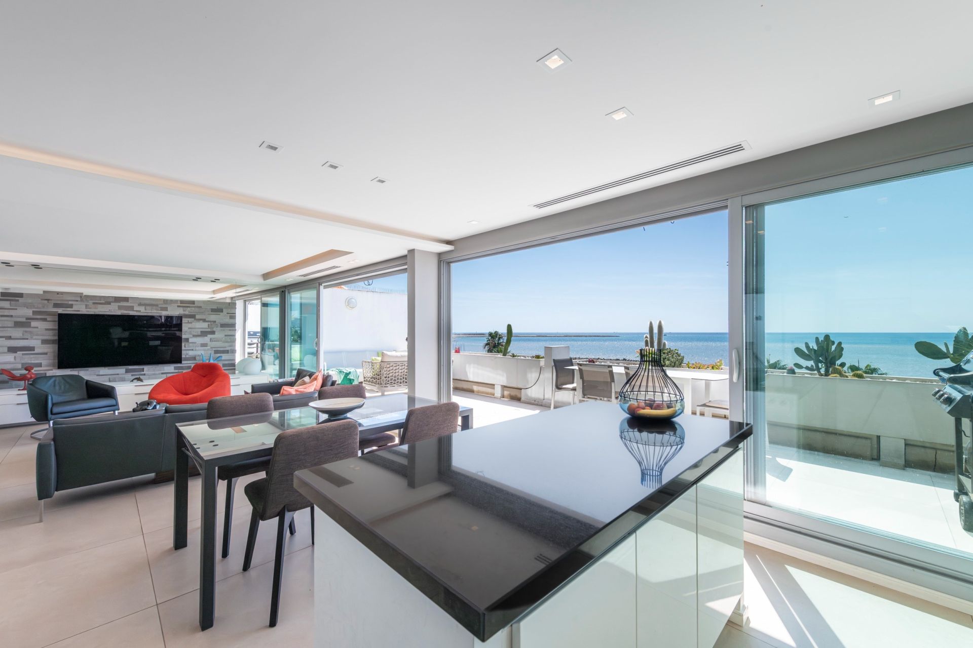 penthouse 3 Rooms for sale on ST LAURENT DU VAR (06700)