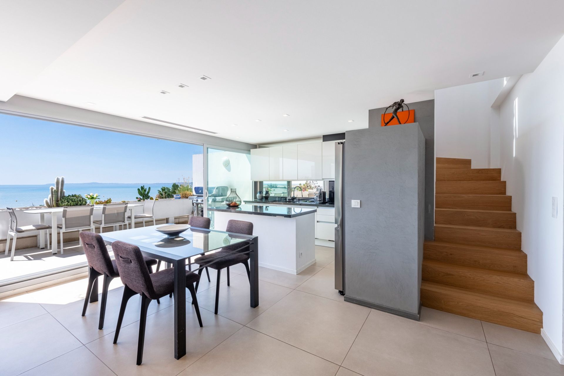 penthouse 3 Rooms for sale on ST LAURENT DU VAR (06700)