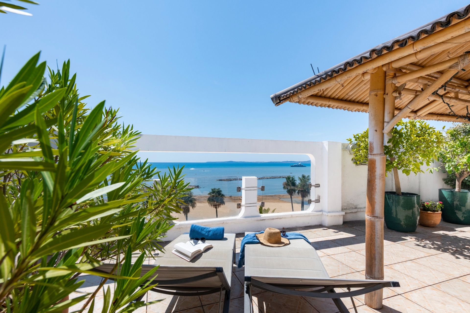 penthouse 3 Rooms for sale on ST LAURENT DU VAR (06700)