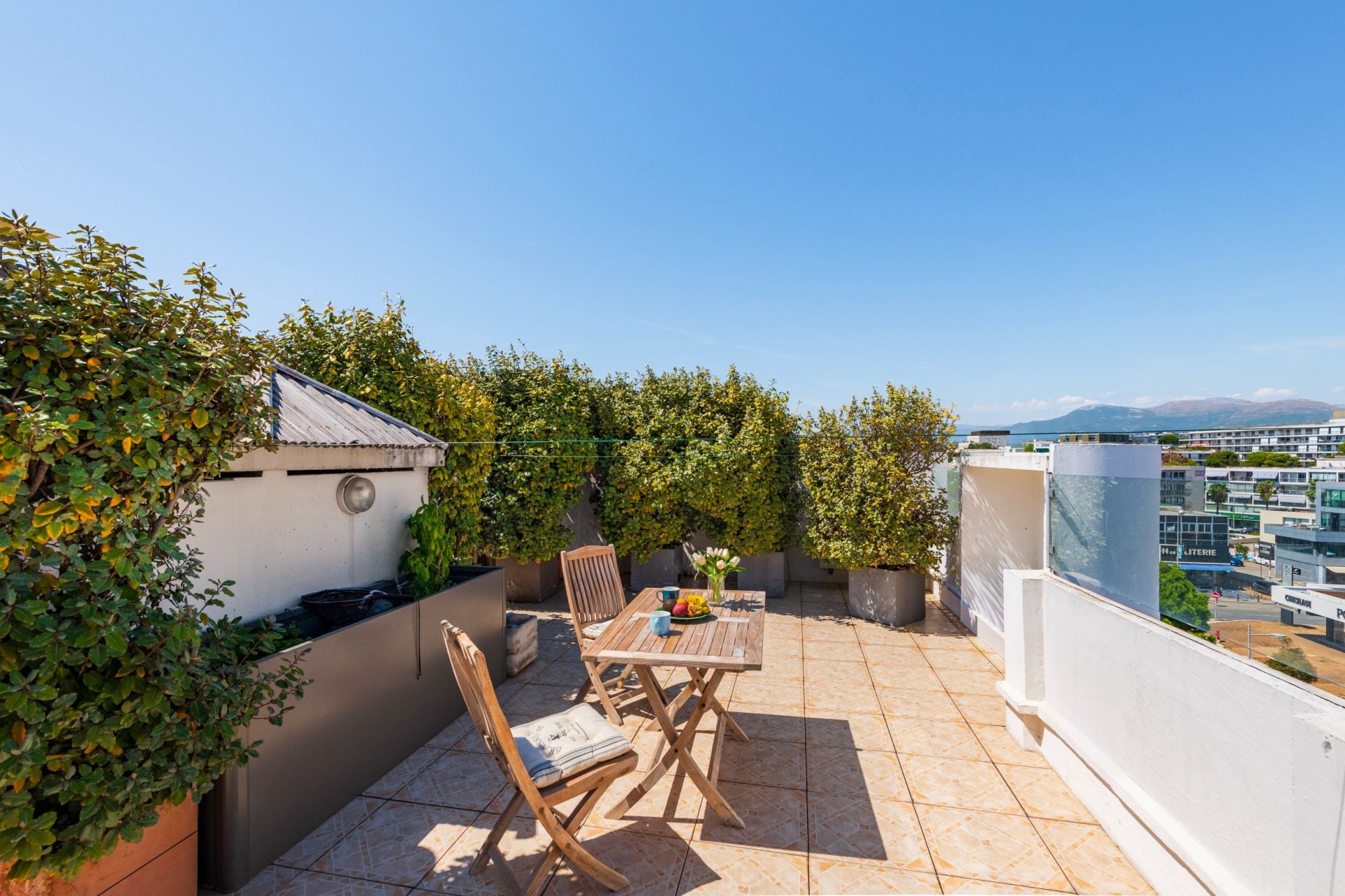 penthouse 3 Rooms for sale on ST LAURENT DU VAR (06700)