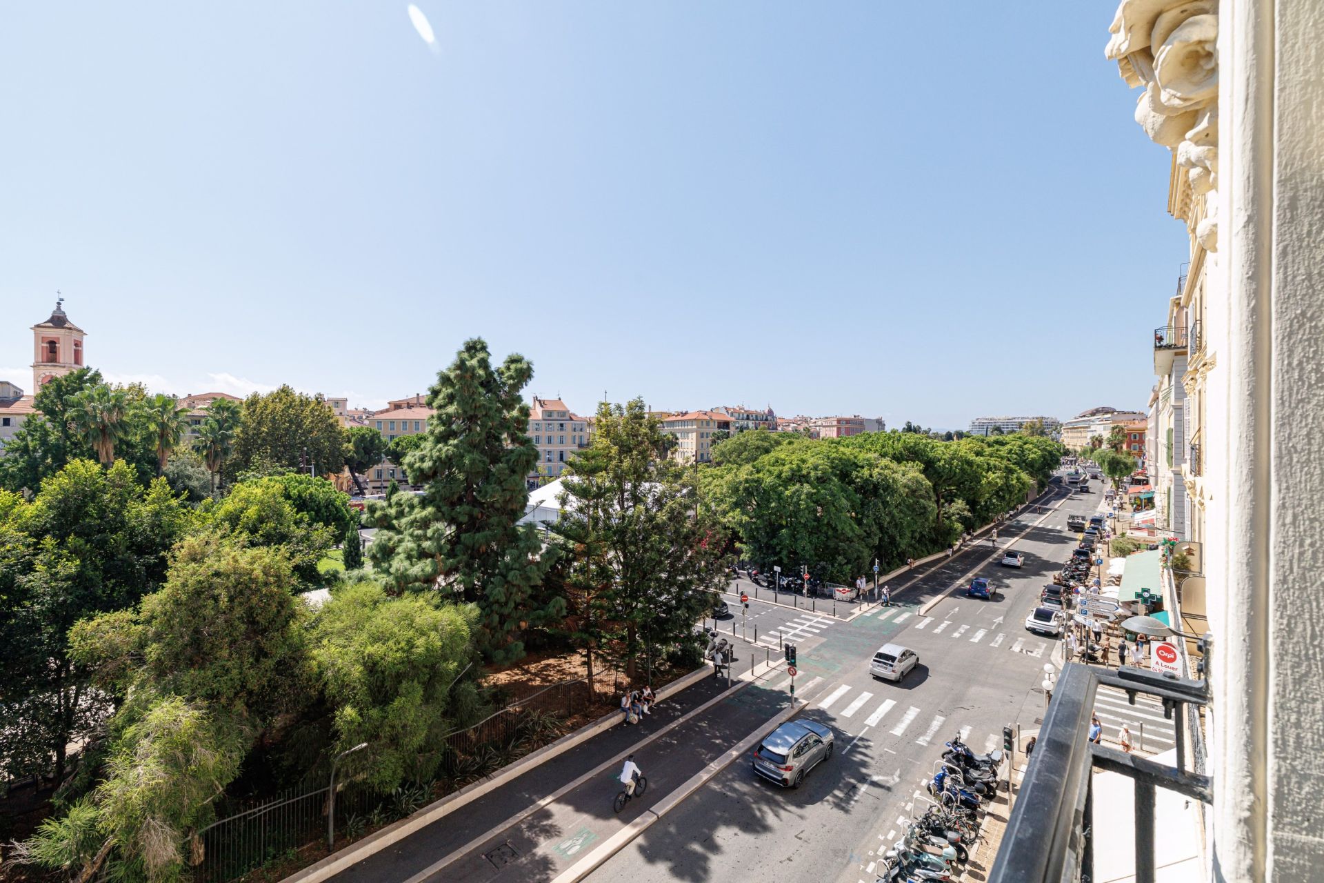 apartment 4 Rooms for sale on NICE (06000)