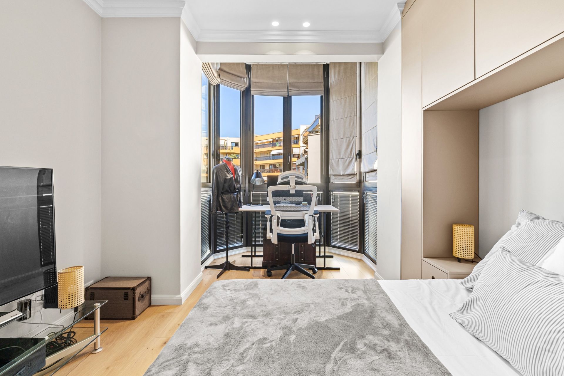 apartment 4 Rooms for sale on NICE (06000)