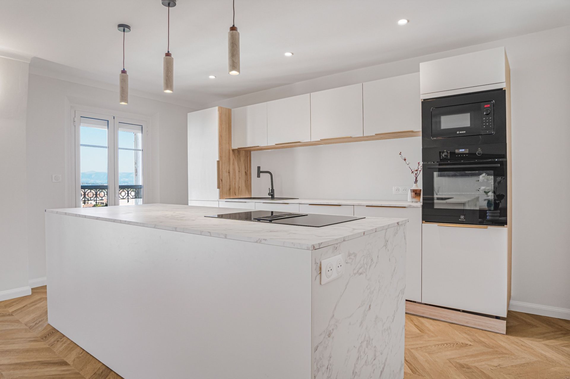 apartment 3 Rooms for sale on ANTIBES (06600)