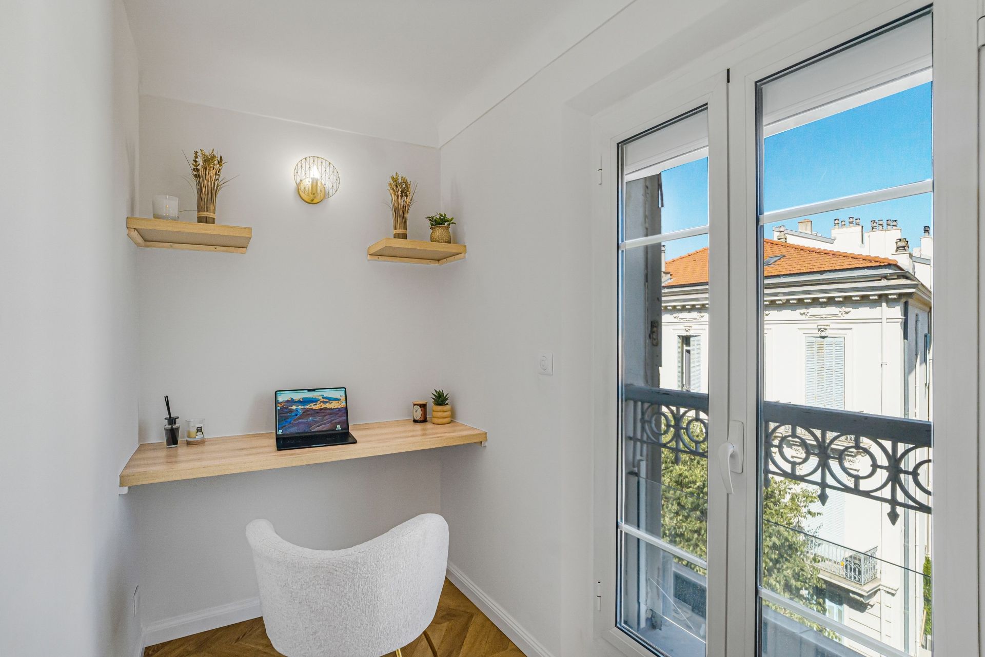 apartment 3 Rooms for sale on ANTIBES (06600)