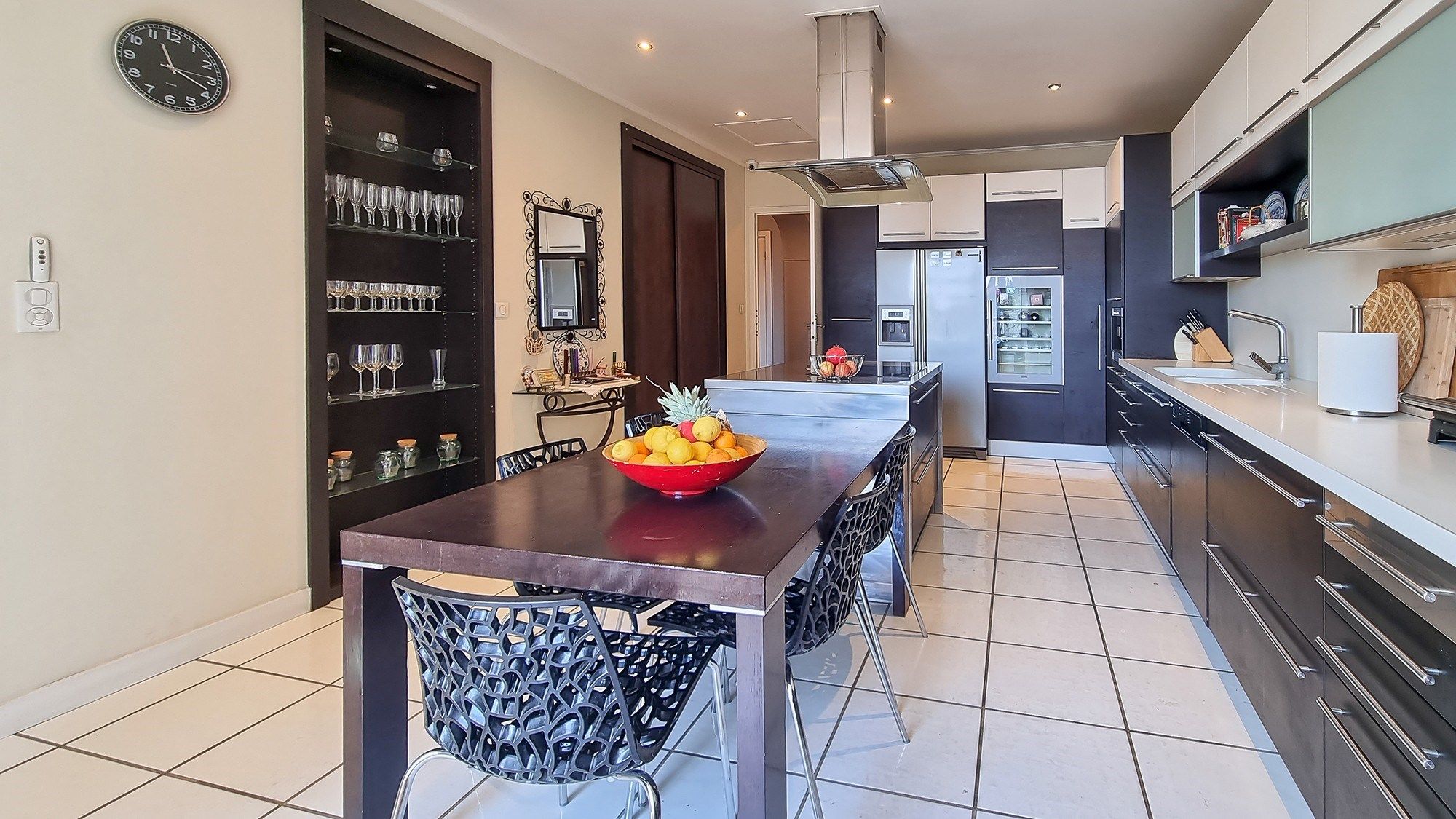 provencal house 9 Rooms for sale on LE CANNET (06110)