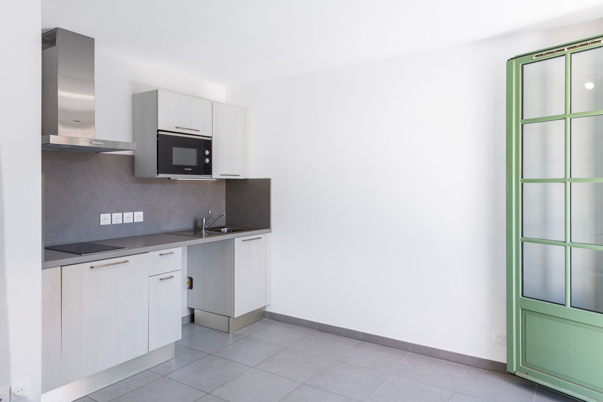 apartment 1 room for sale on NICE (06000)
