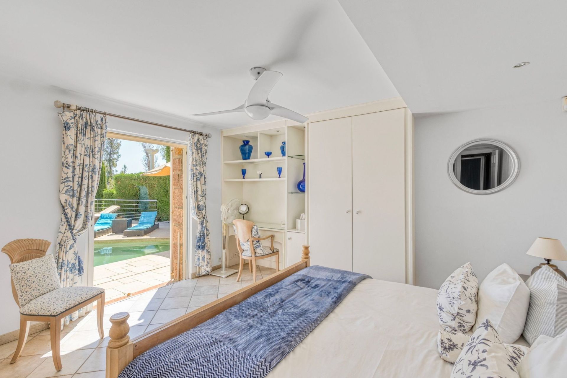 villa 6 Pièces en vente sur THEOULE SUR MER (06590)