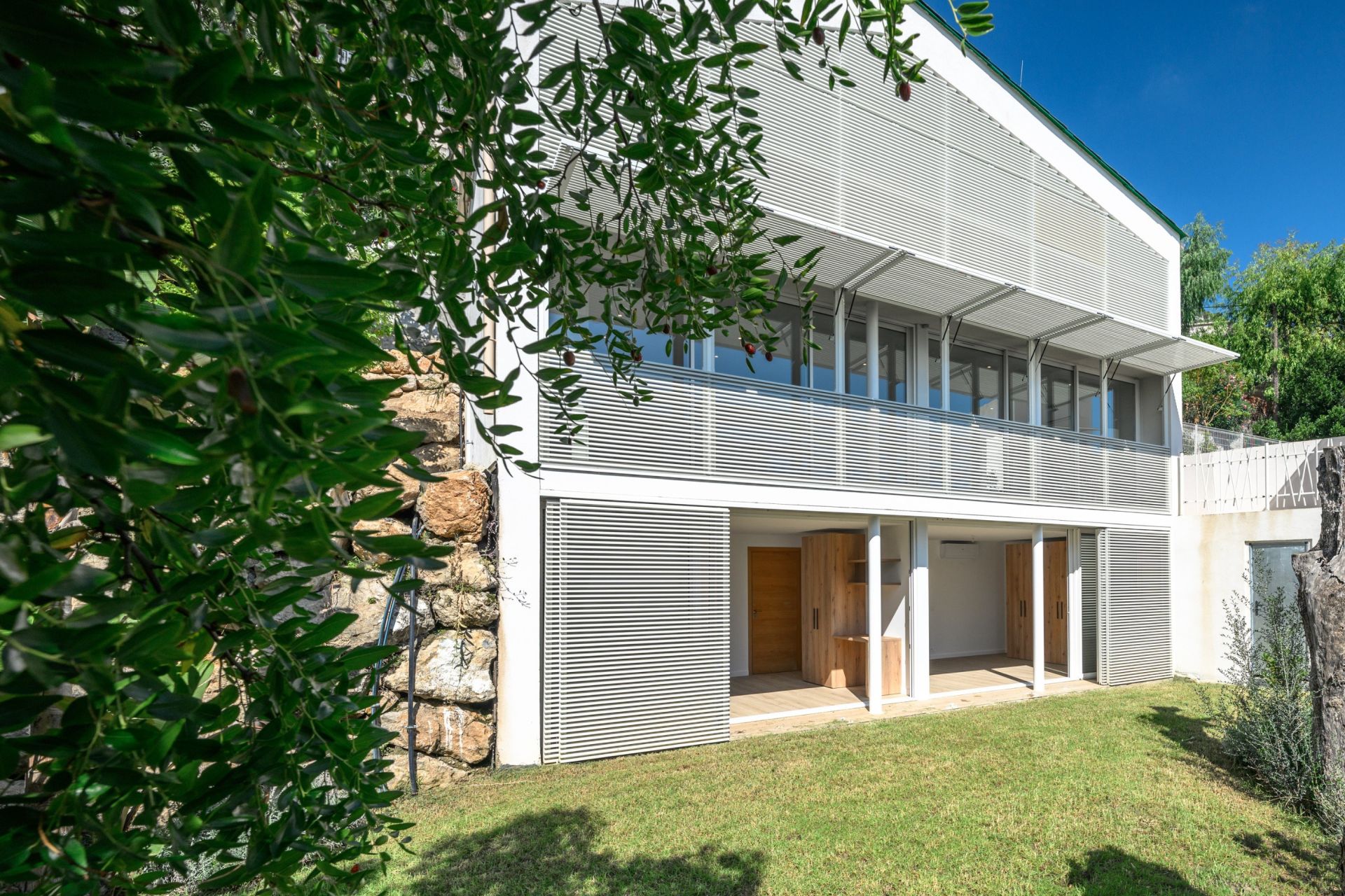 villa 5 Rooms for sale on CAP D AIL (06320)