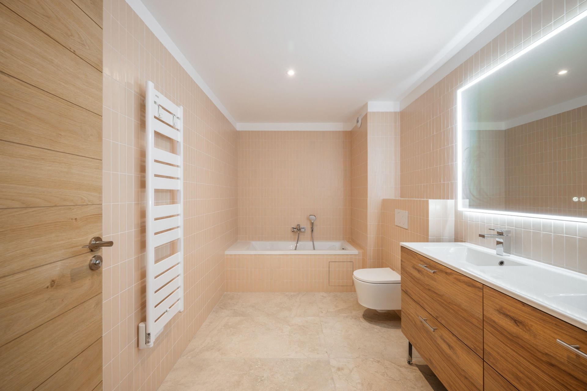 villa 5 Rooms for sale on CAP D AIL (06320)