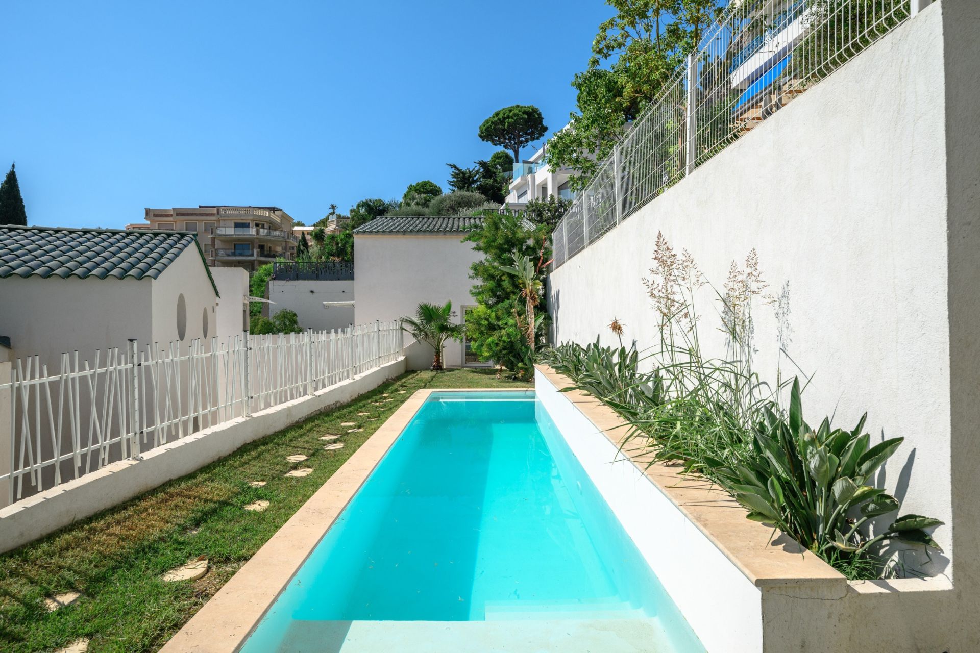 villa 5 Rooms for sale on CAP D AIL (06320)