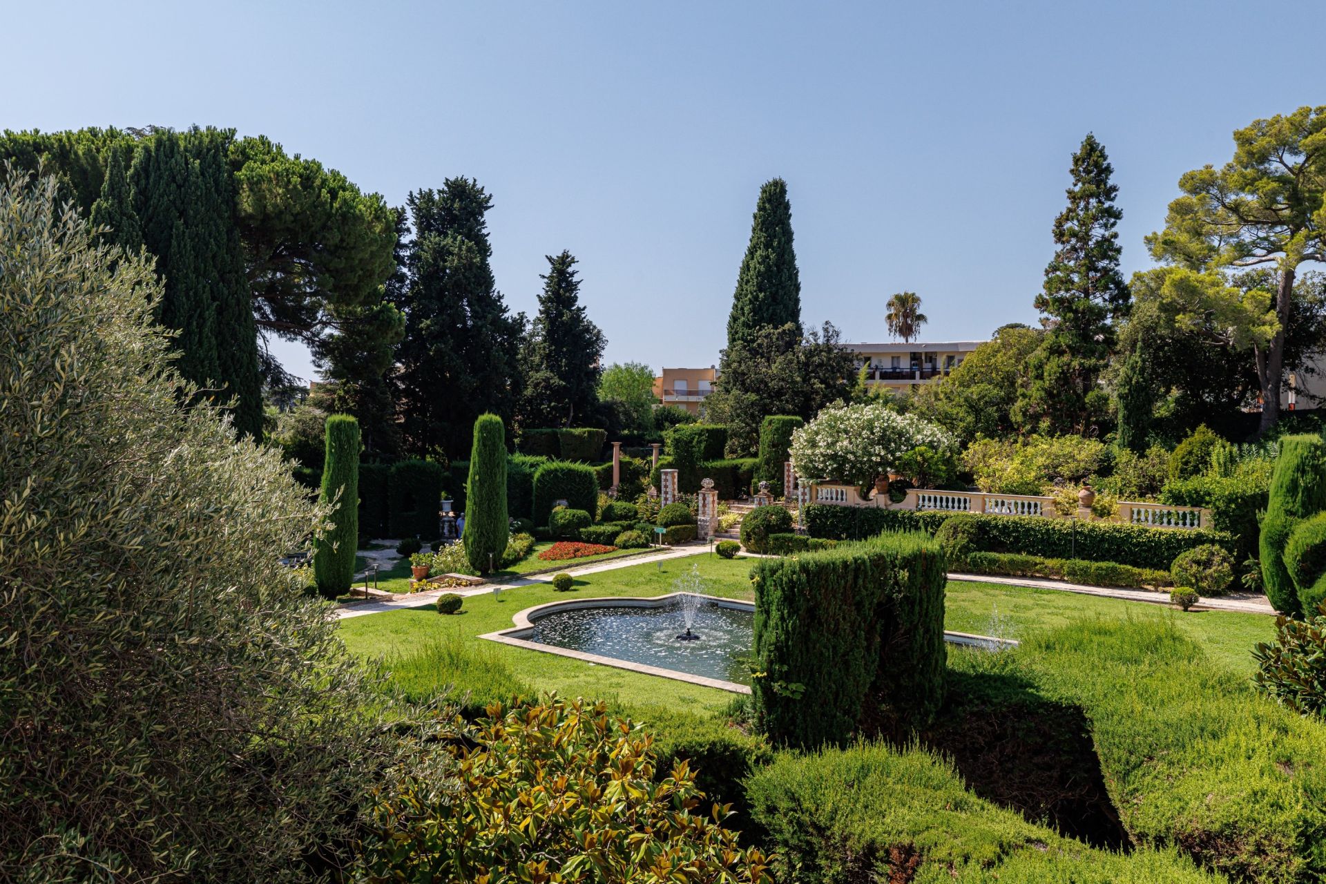 apartment 4 Rooms for sale on NICE (06000)