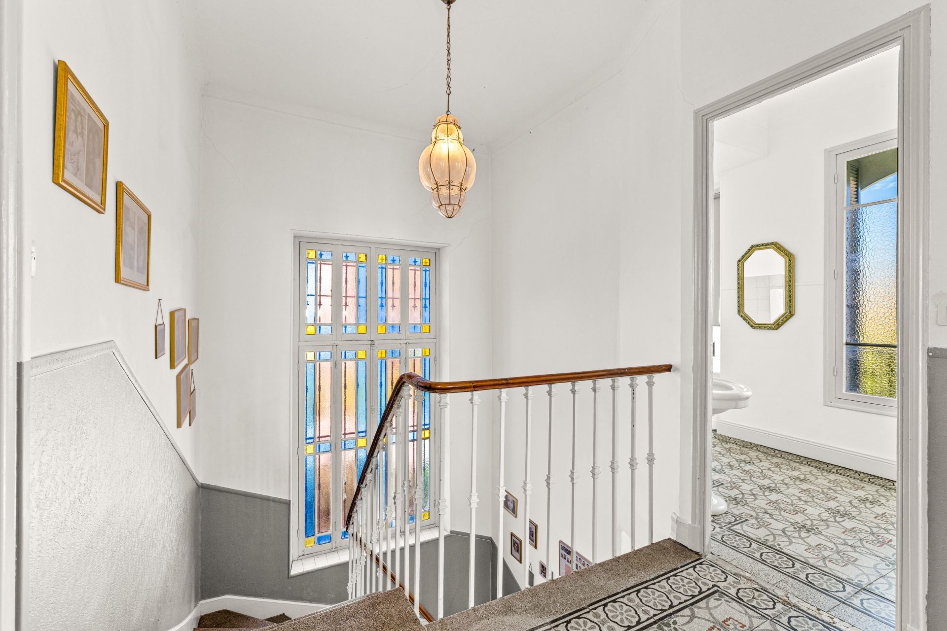 mansion (hôtel particulier) 7 Rooms for sale on NICE (06000)