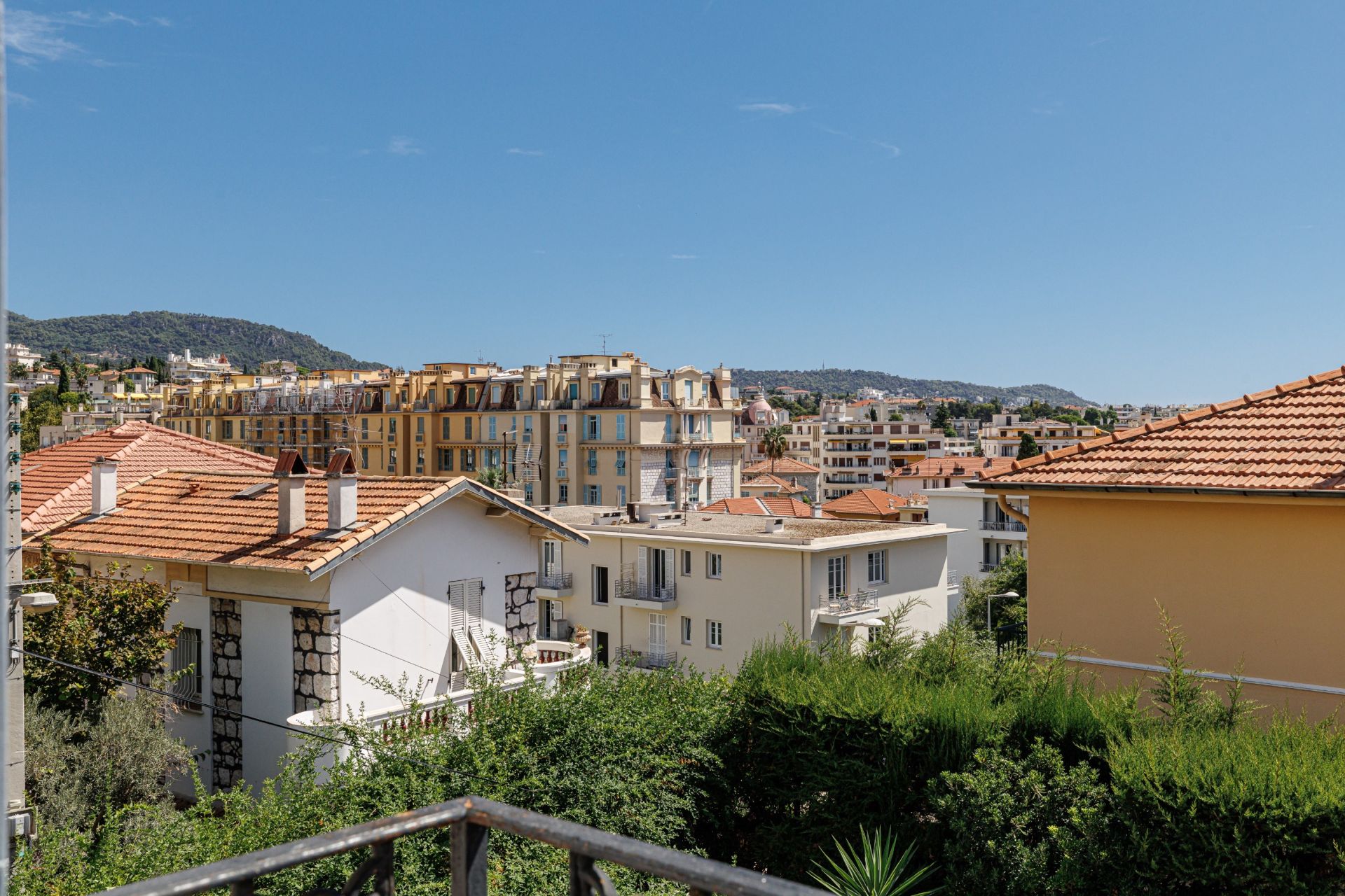 mansion (hôtel particulier) 7 Rooms for sale on NICE (06000)