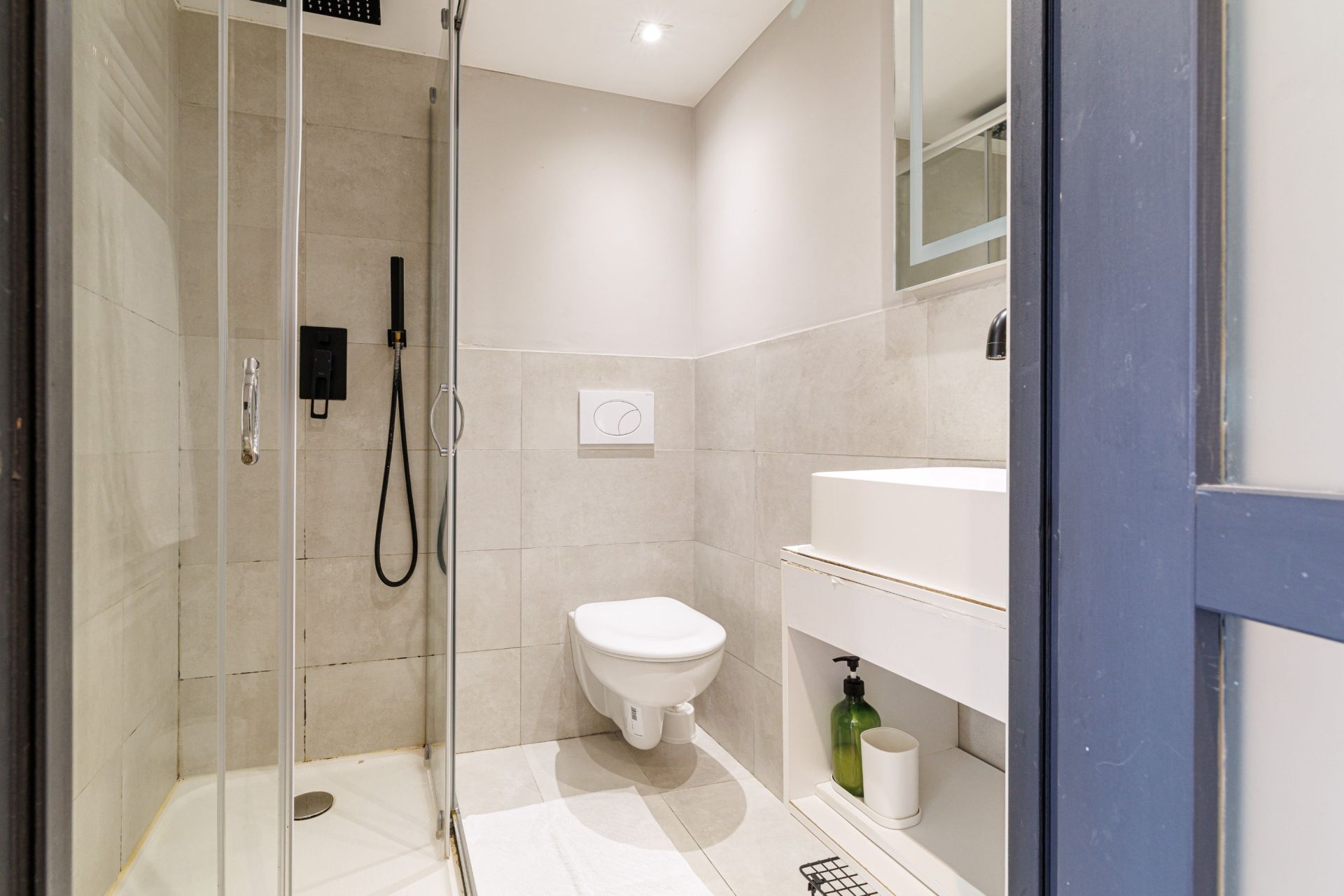 apartment 1 room for sale on NICE (06000)
