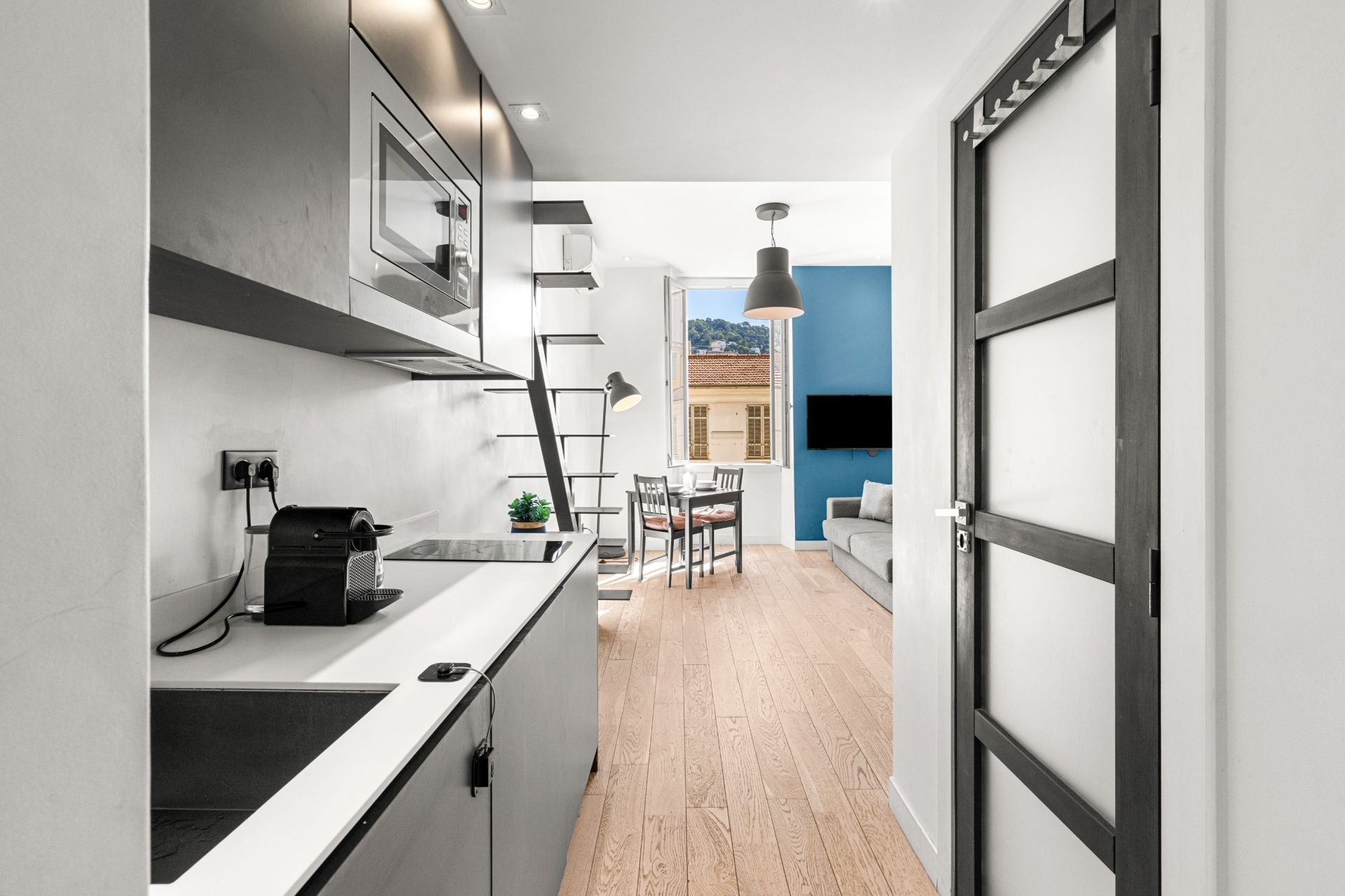 apartment 1 room for sale on NICE (06000)
