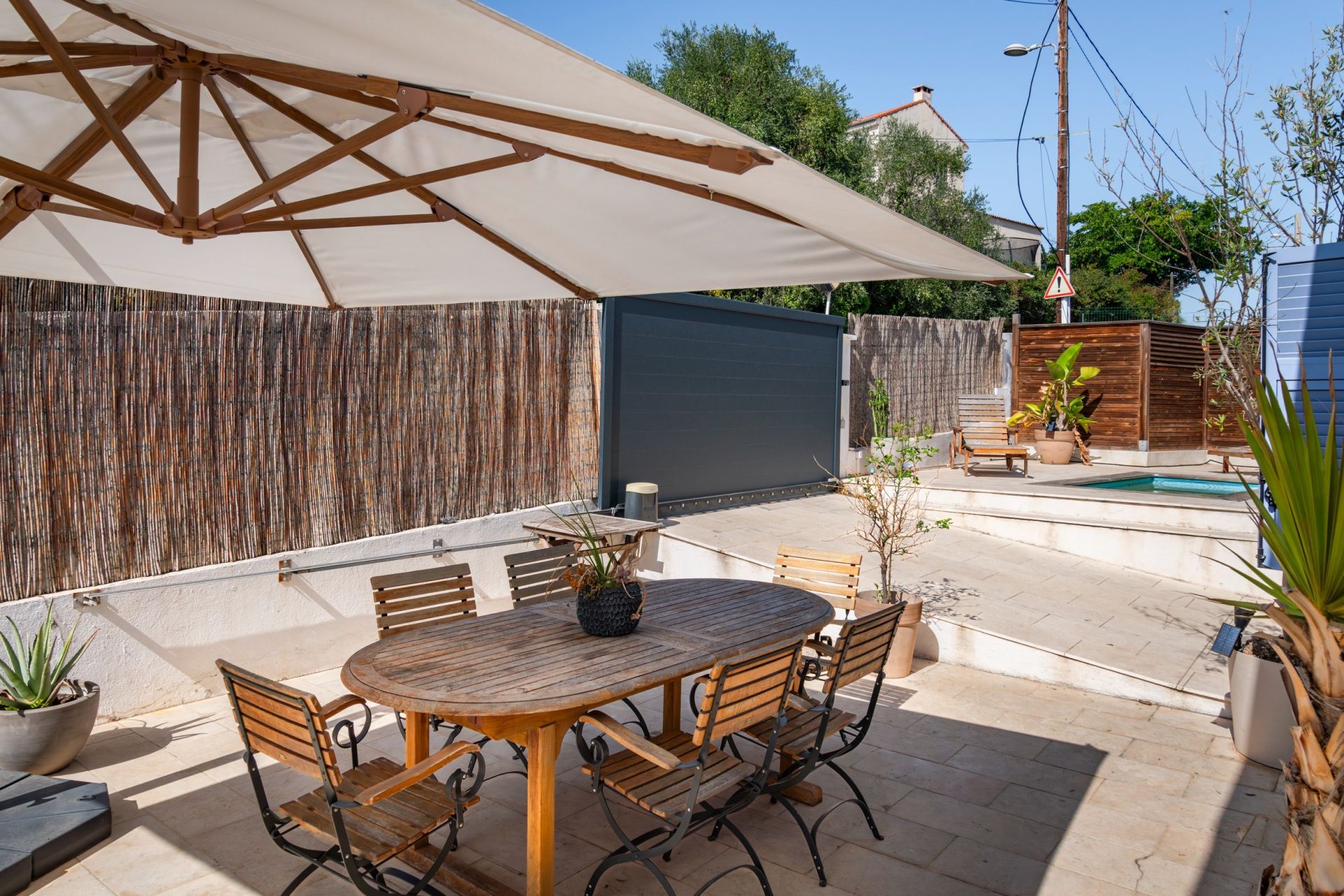 apartment 4 Rooms for sale on NICE (06000)