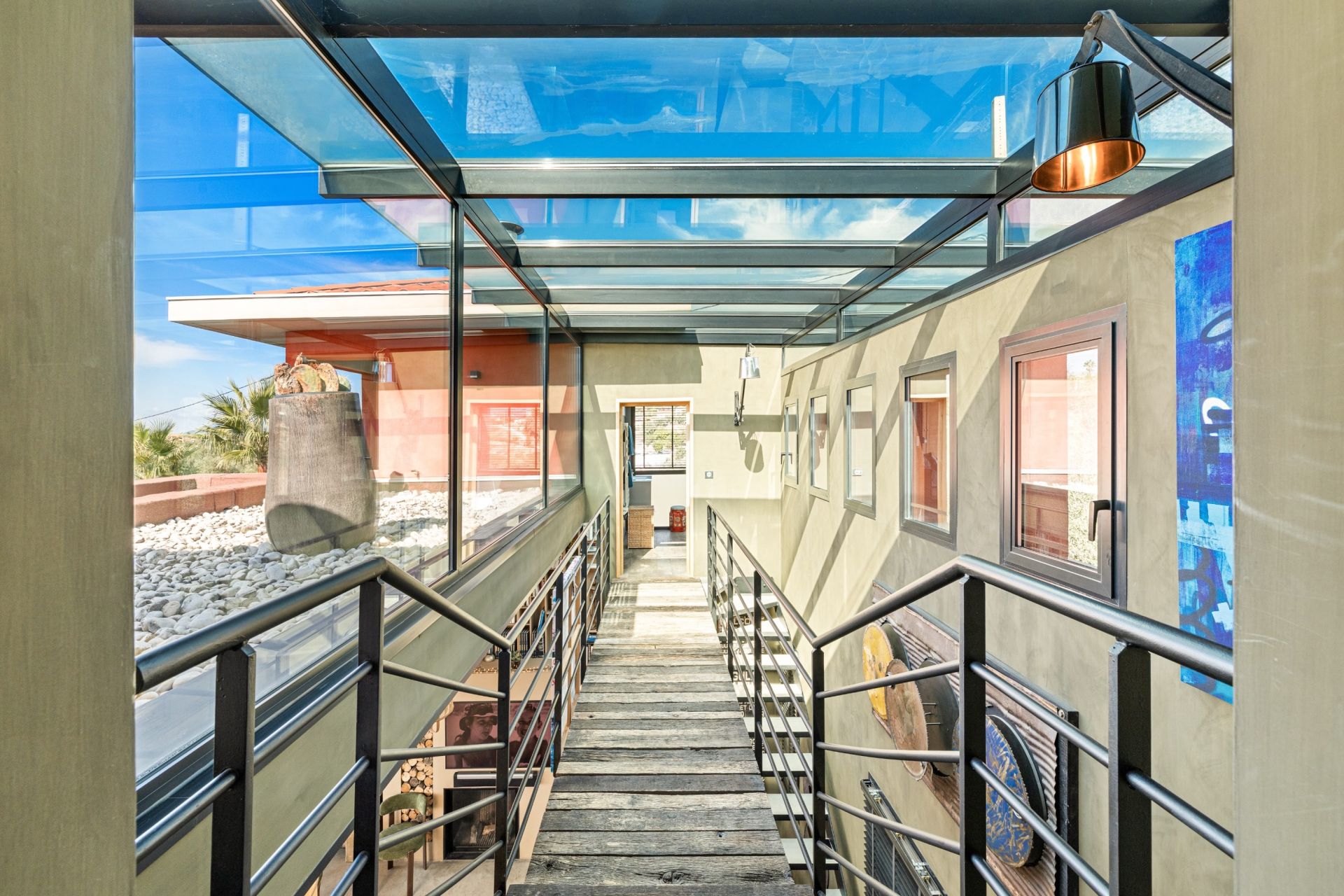 contemporary house 8 Rooms for sale on NICE (06000)