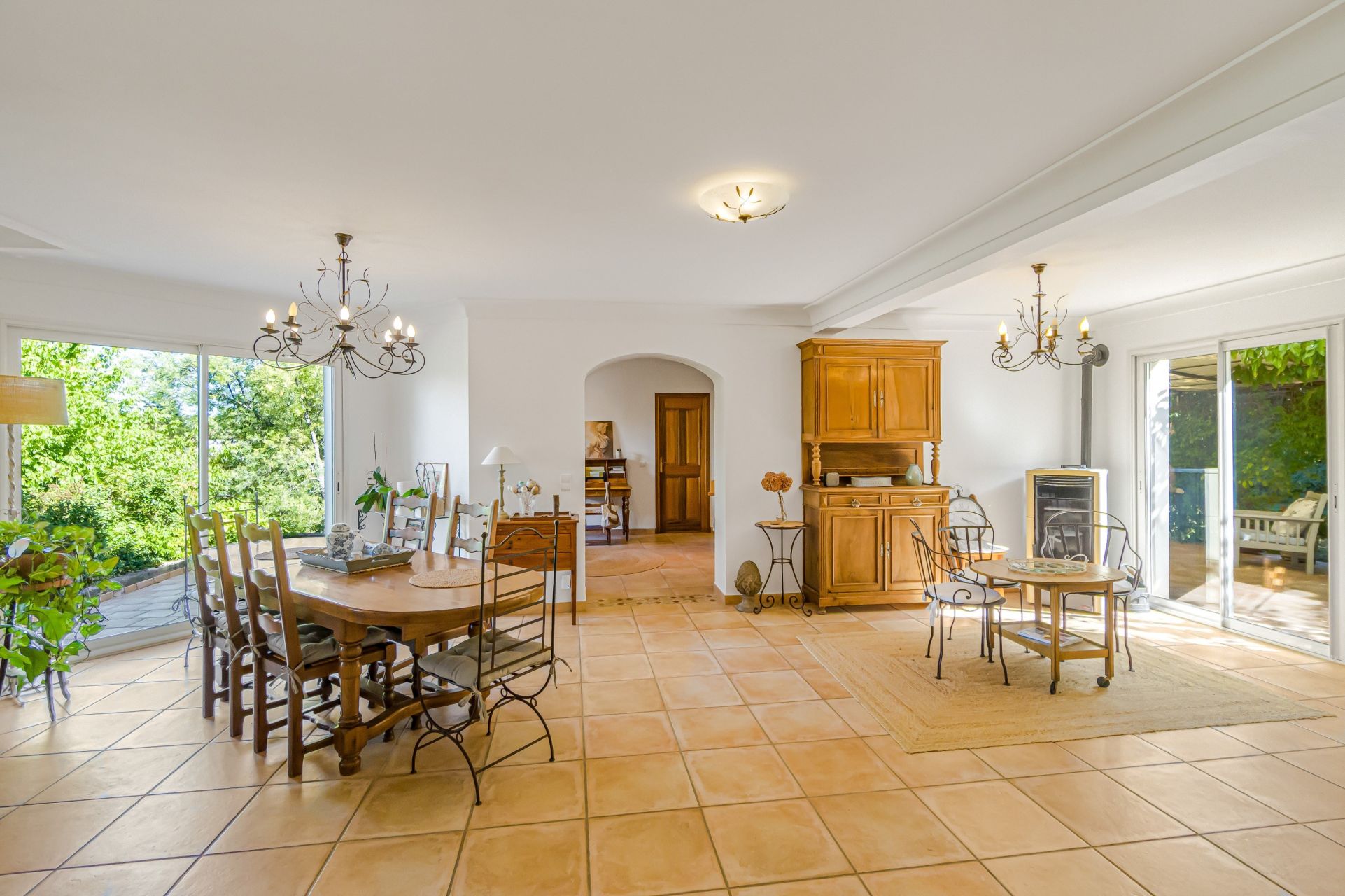 provencal house 6 Rooms for sale on FAYENCE (83440)