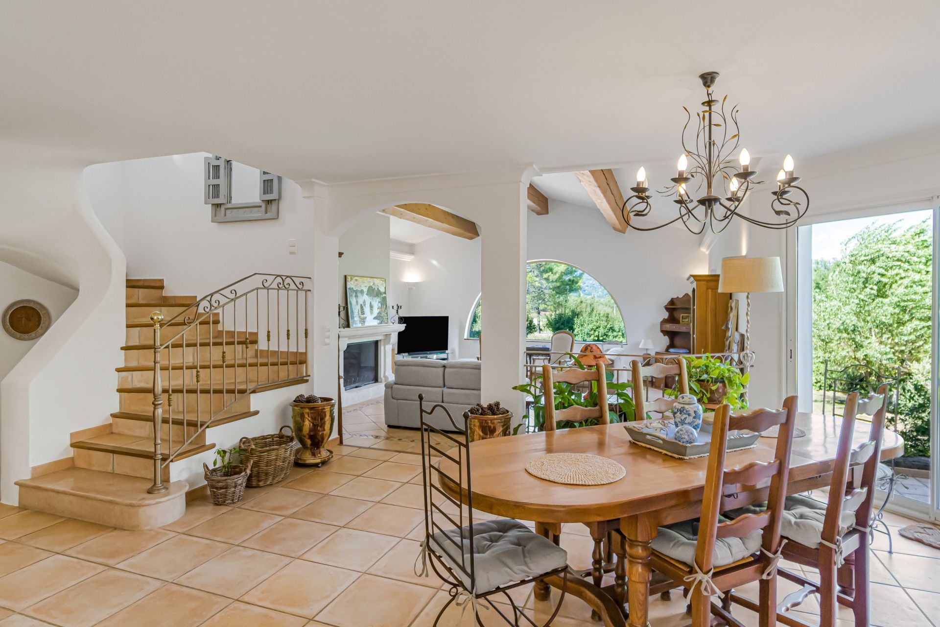 provencal house 6 Rooms for sale on FAYENCE (83440)