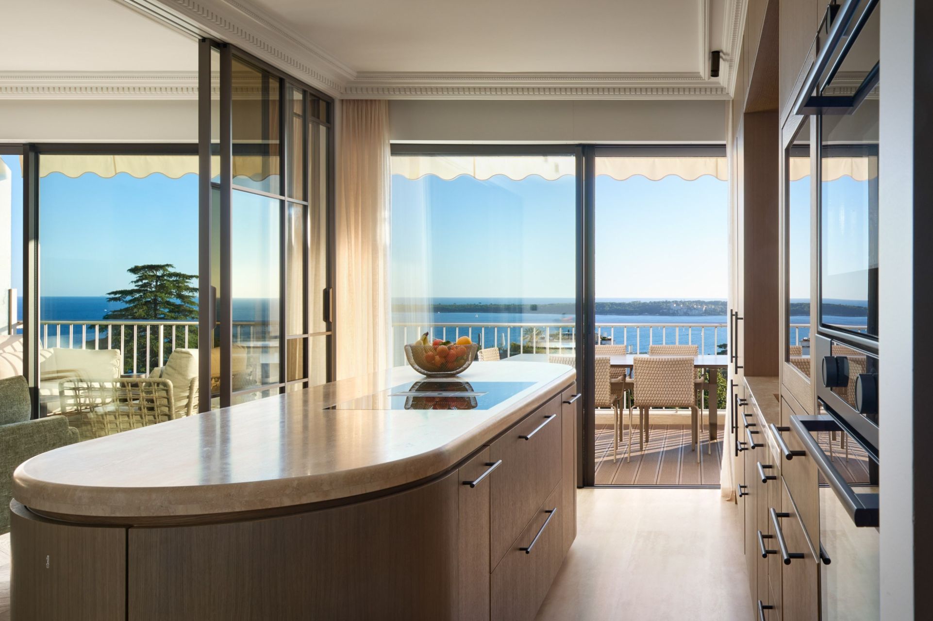 apartment 3 Rooms for sale on CANNES (06400)